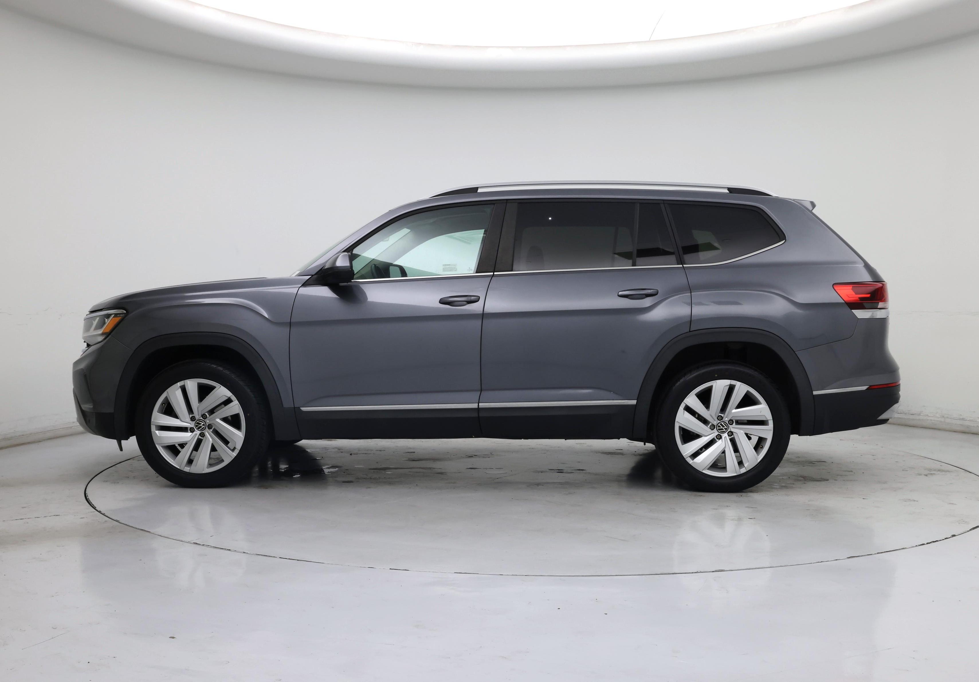 Thumbnail: 2021 Volkswagen Atlas - 3