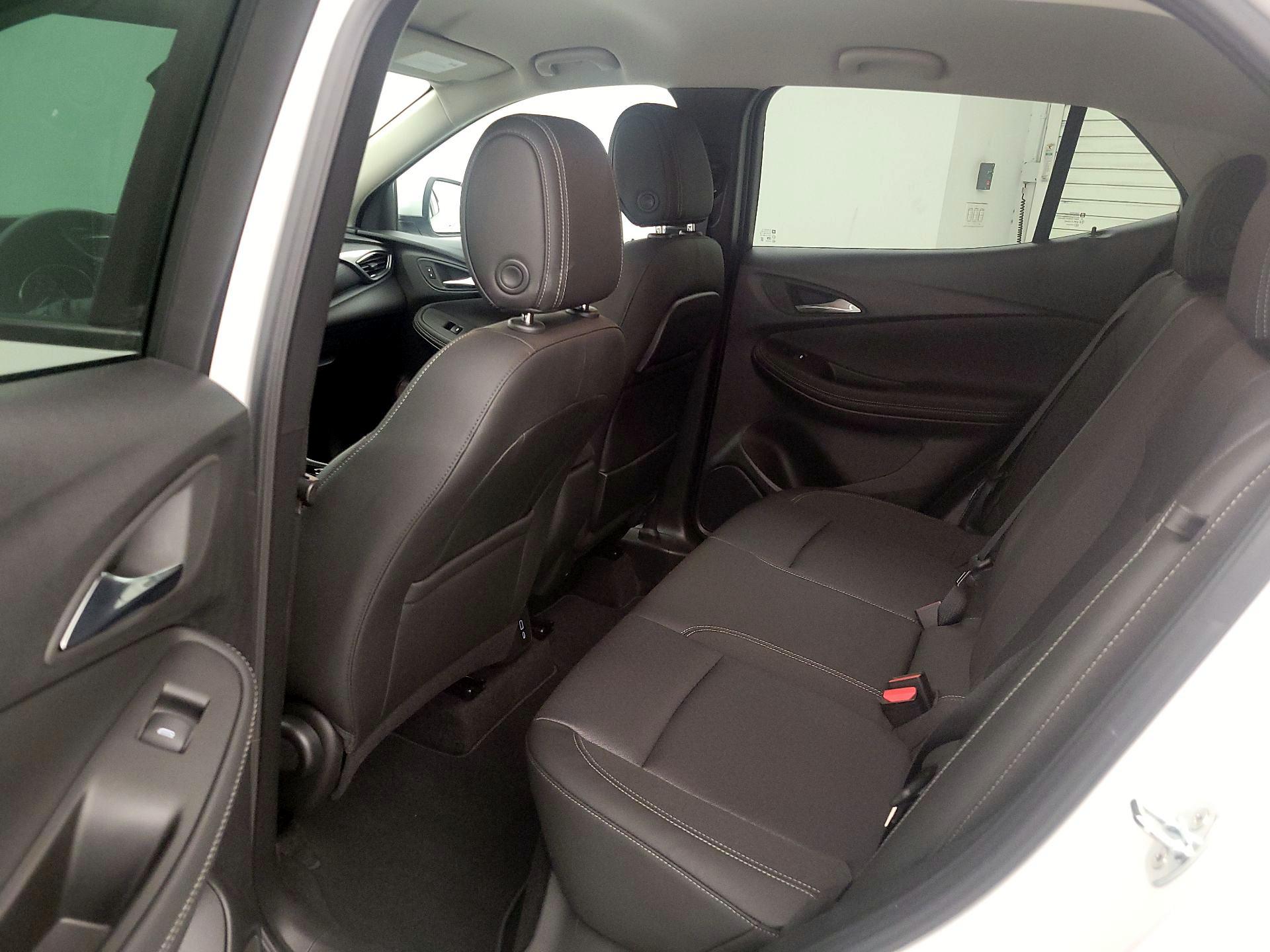 Thumbnail: 2022 Buick Encore GX - 20