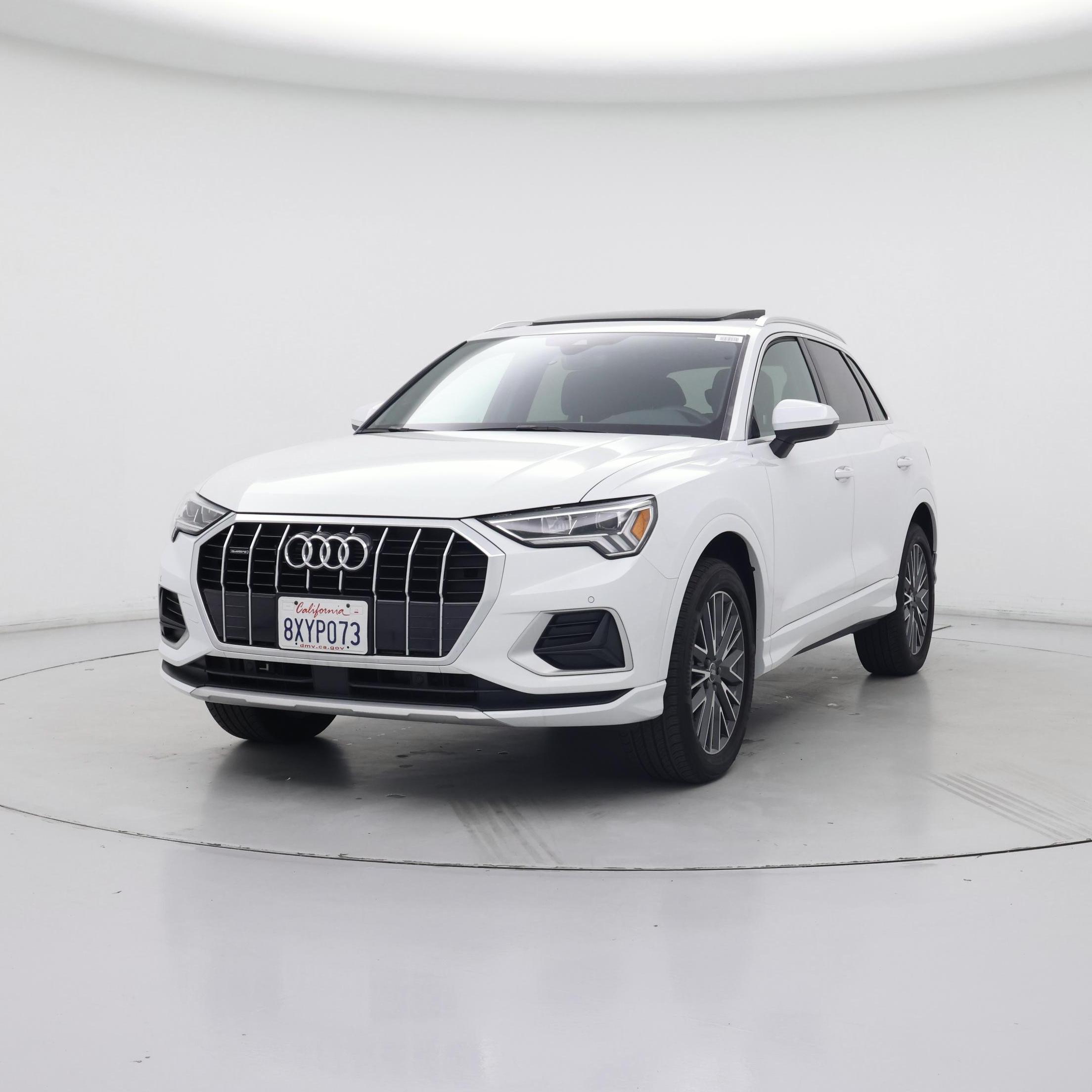 Thumbnail: 2021 Audi Q3 - 4