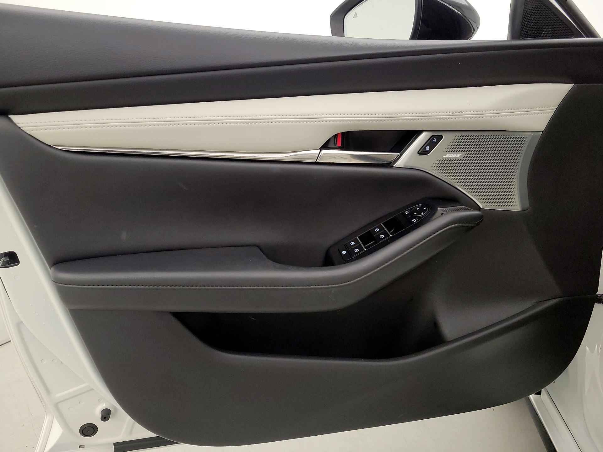 Thumbnail: 2023 Mazda Mazda3 - 12