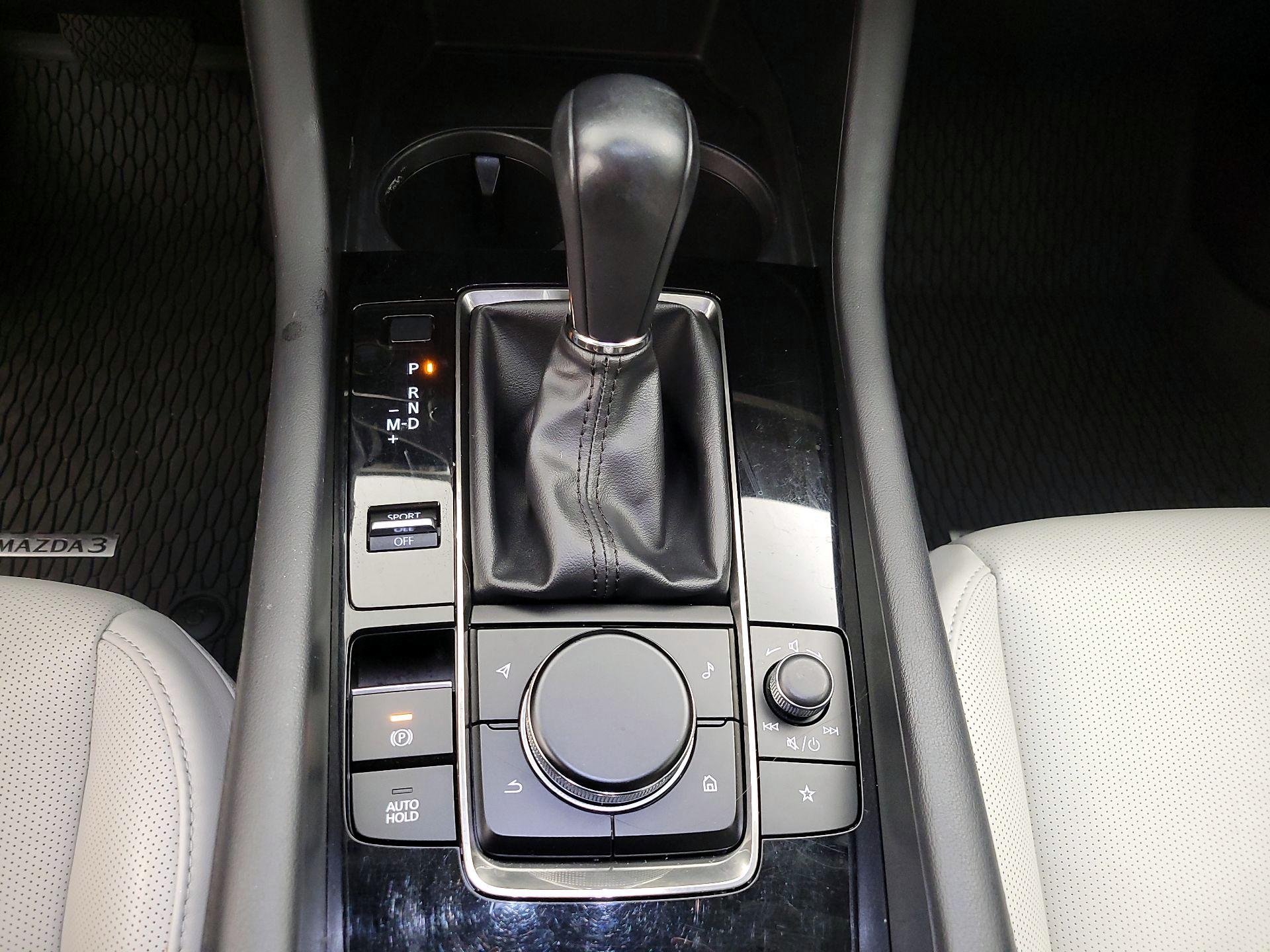 Thumbnail: 2023 Mazda Mazda3 - 18