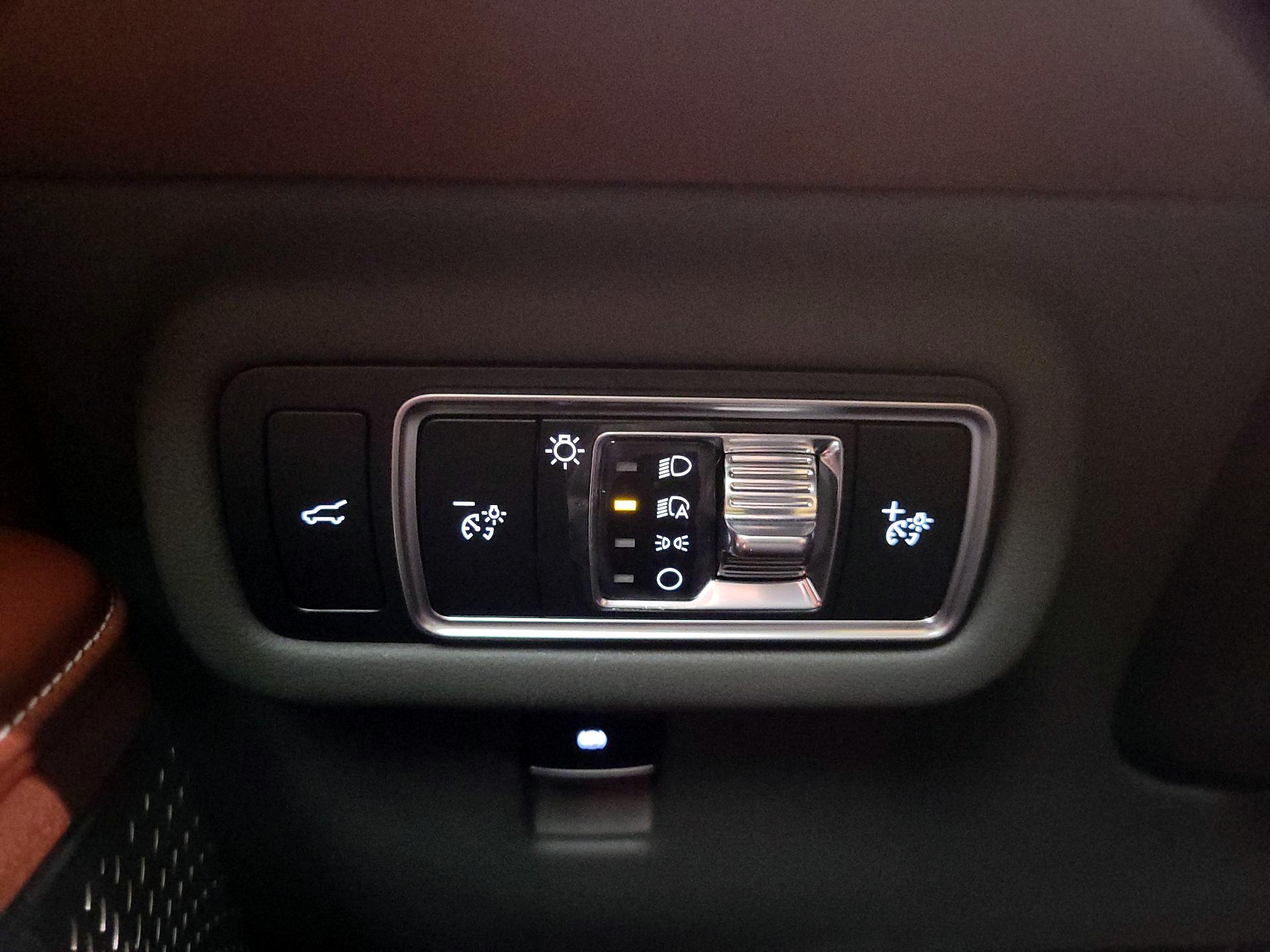 Thumbnail: 2024 Lincoln Nautilus - 13