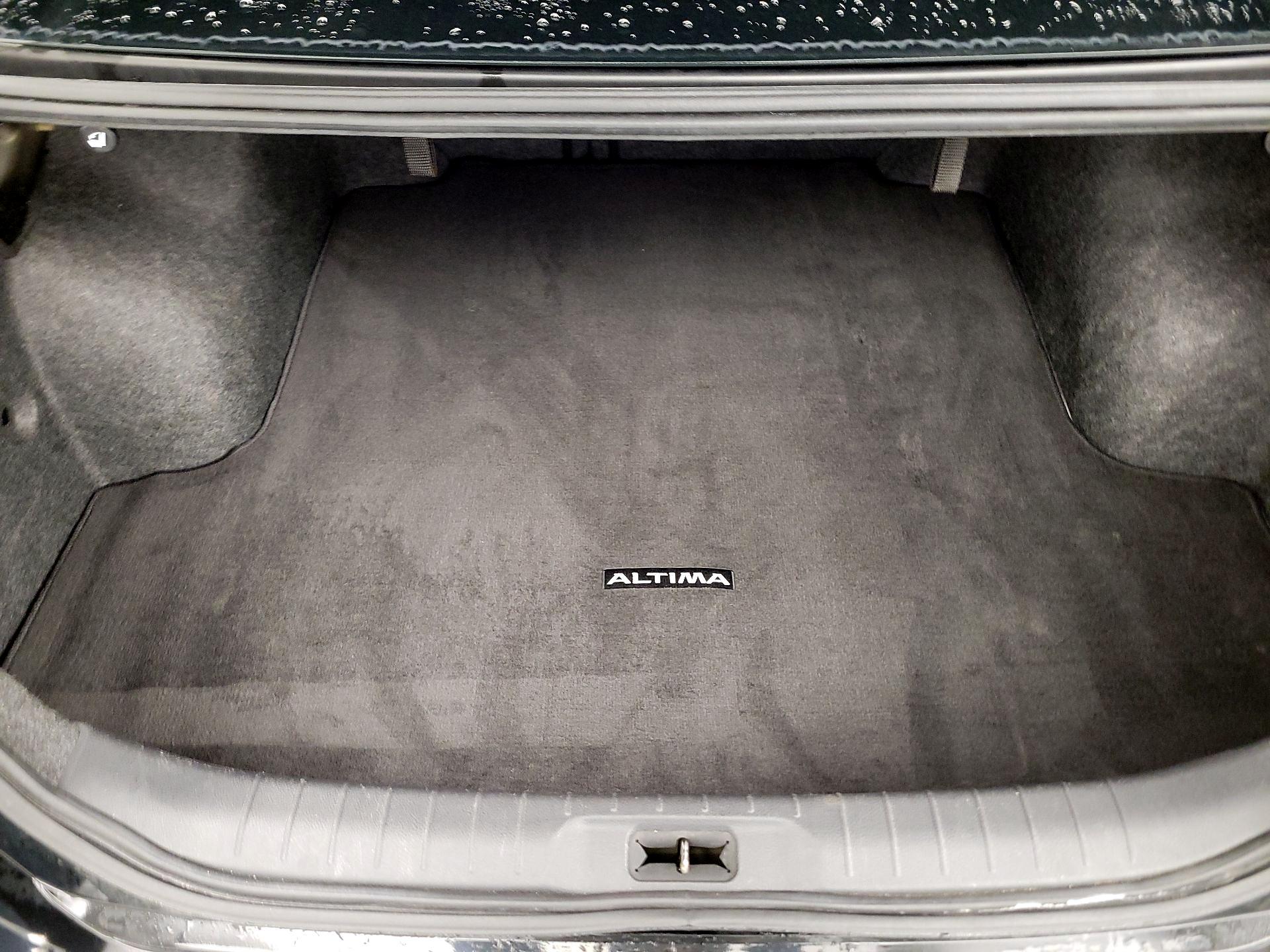 Thumbnail: 2021 Nissan Altima - 20