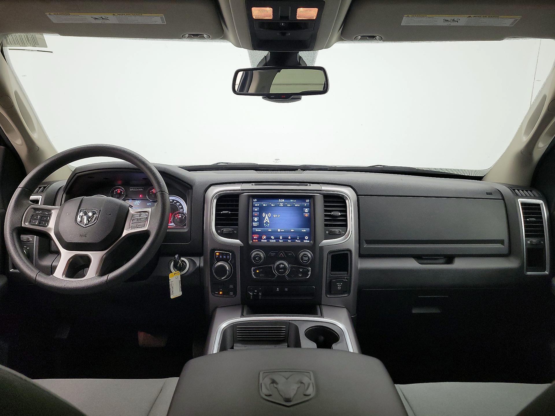 Thumbnail: 2023 RAM 1500 Classic - 9