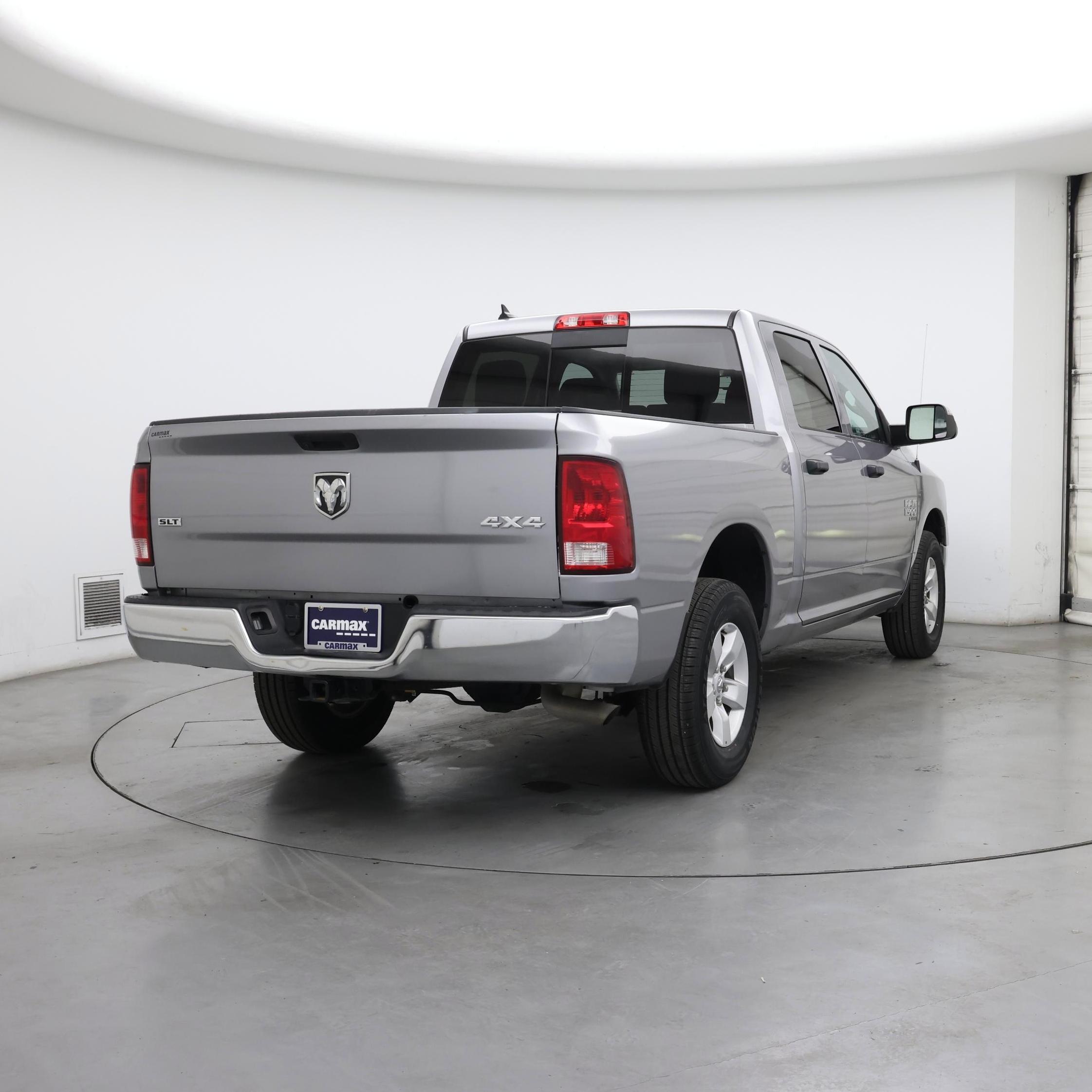 Thumbnail: 2023 RAM 1500 Classic - 8