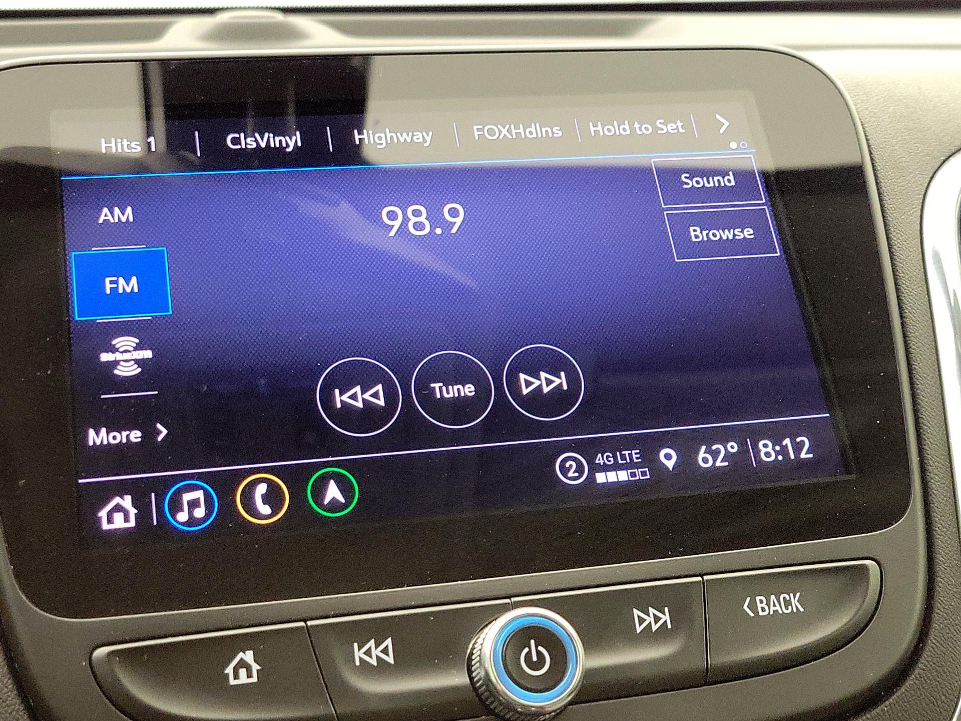 Thumbnail: 2022 Chevrolet Equinox - 16