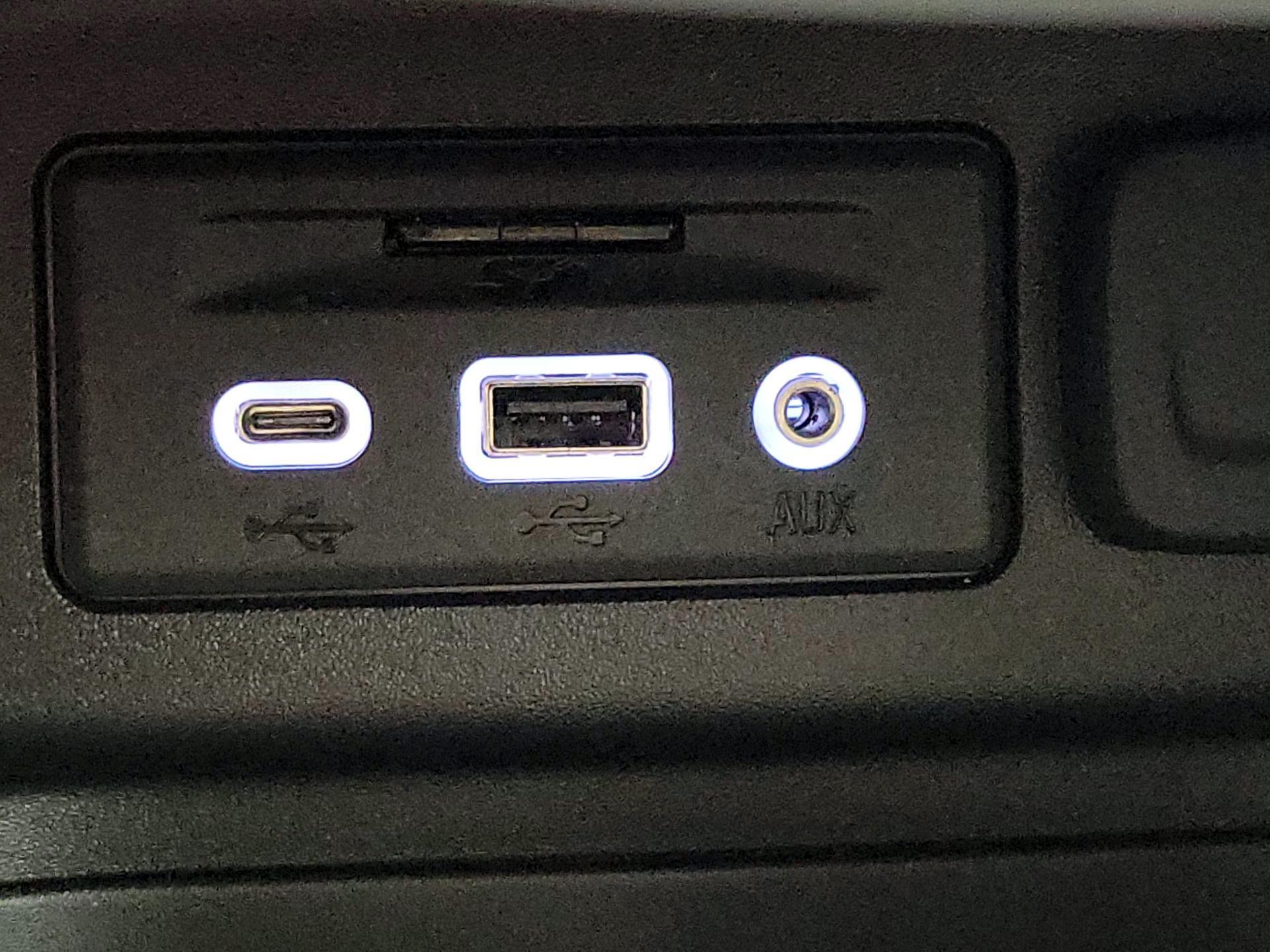 Thumbnail: 2022 Chevrolet Equinox - 19