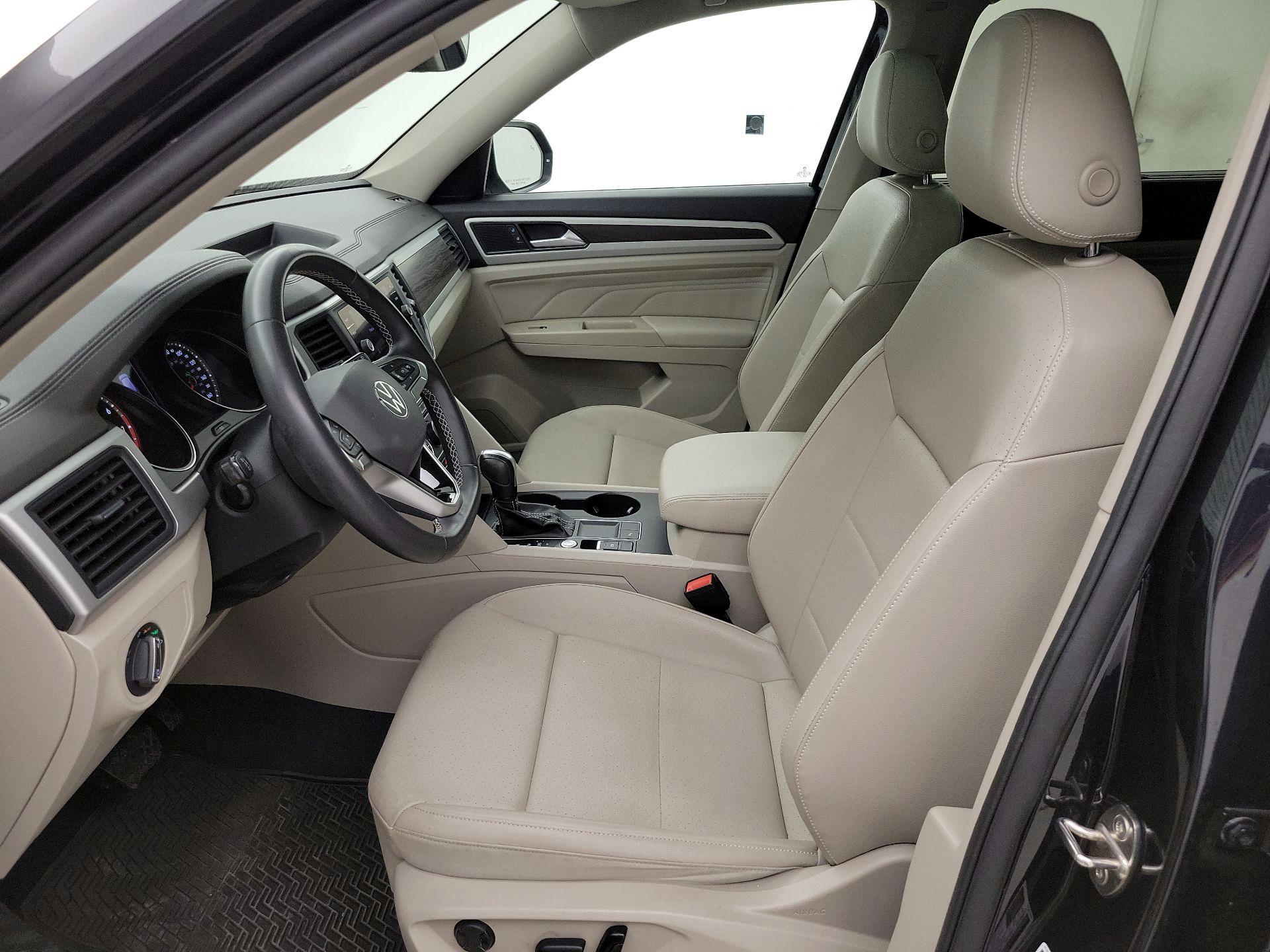 Thumbnail: 2021 Volkswagen Atlas - 11