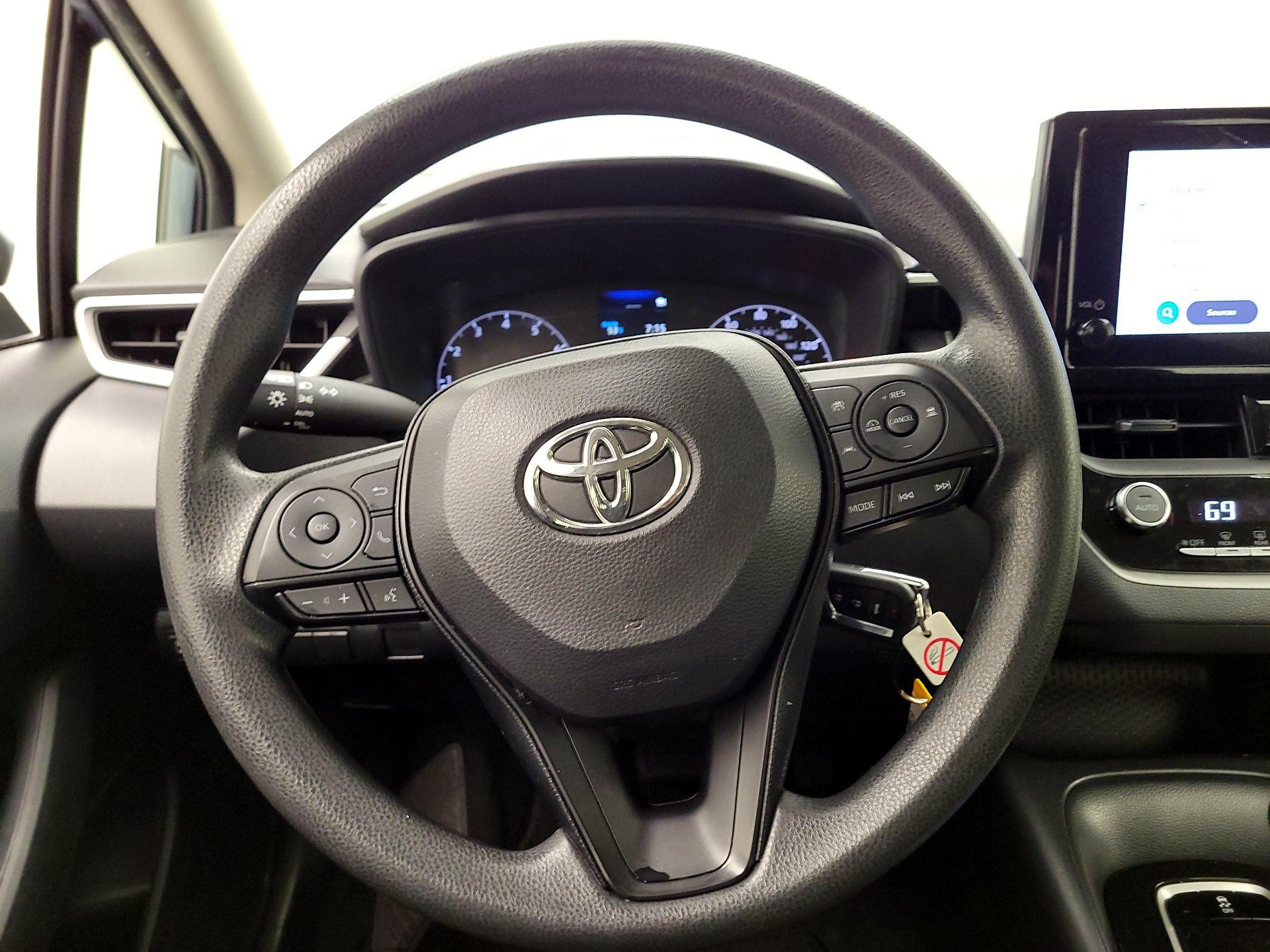 Thumbnail: 2023 Toyota Corolla - 10