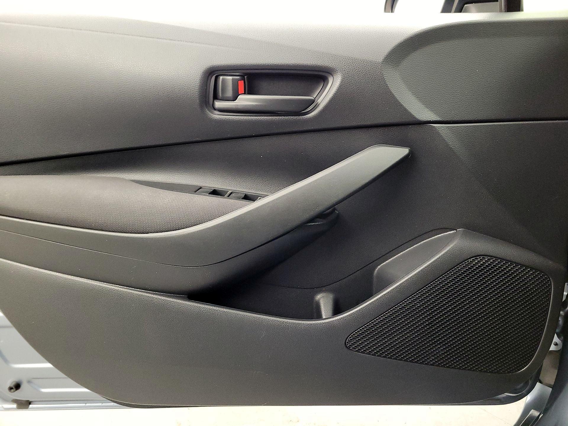 Thumbnail: 2023 Toyota Corolla - 12