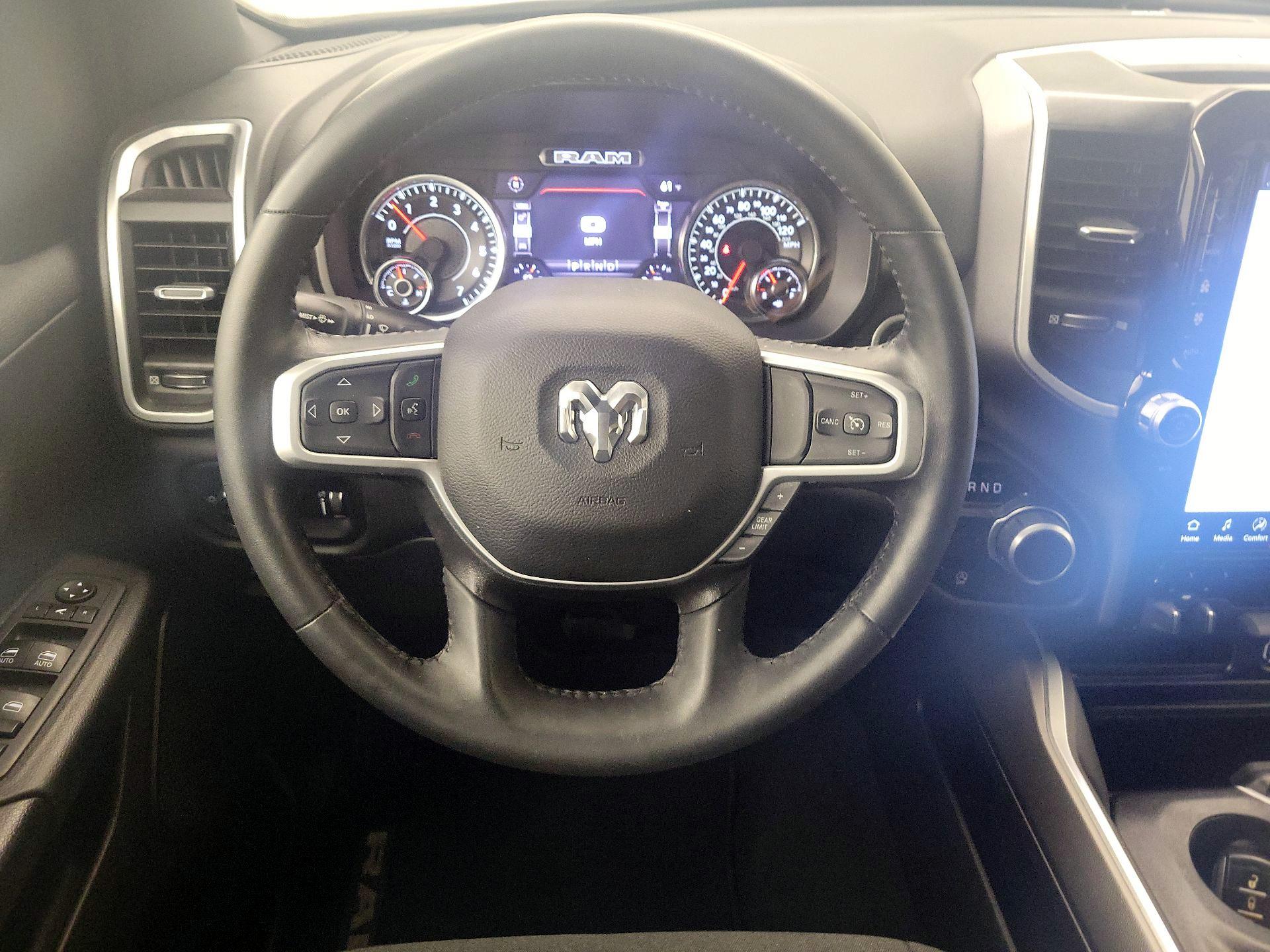 Thumbnail: 2023 RAM 1500 - 10