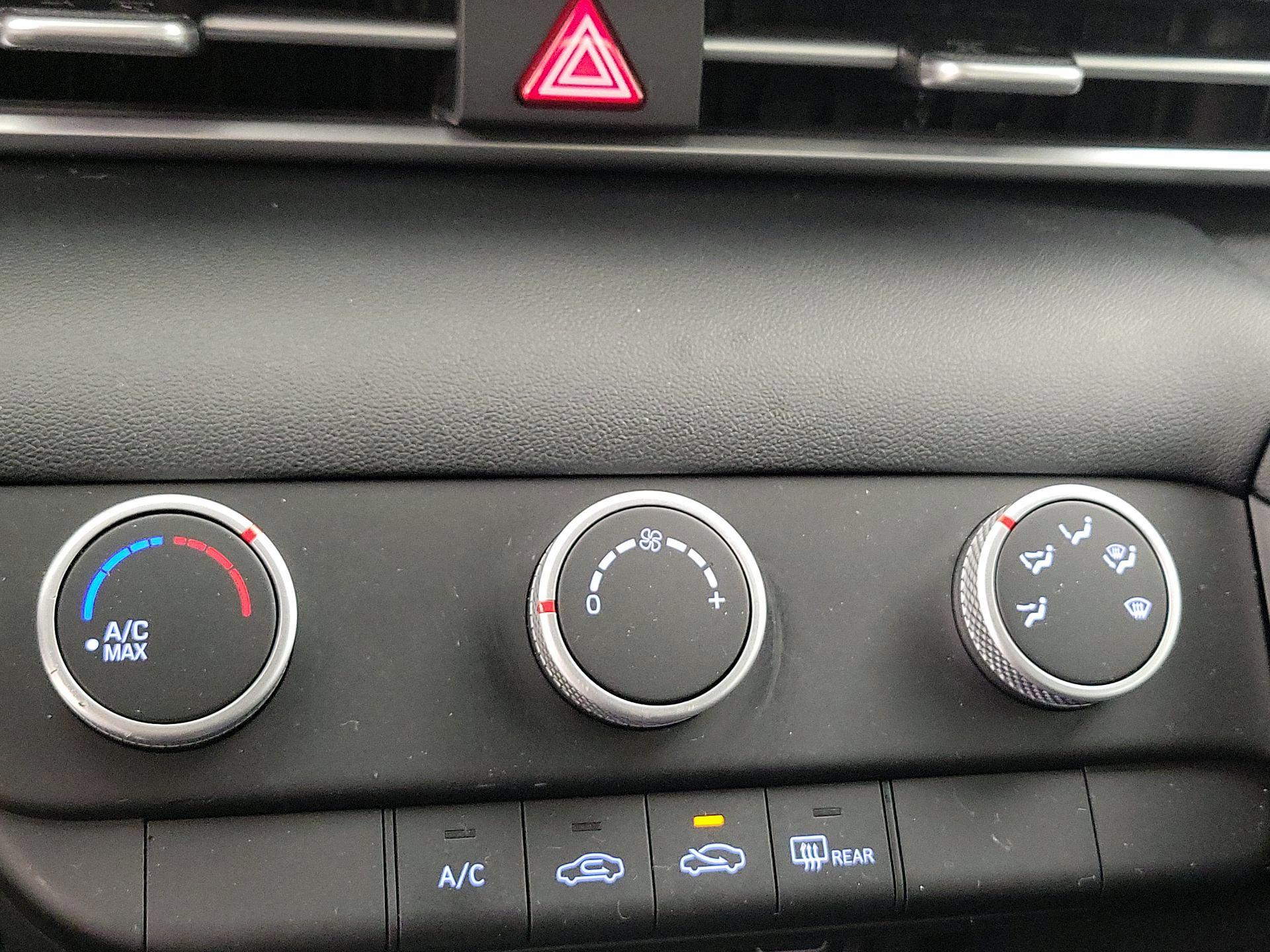 Thumbnail: 2021 Hyundai Elantra - 16