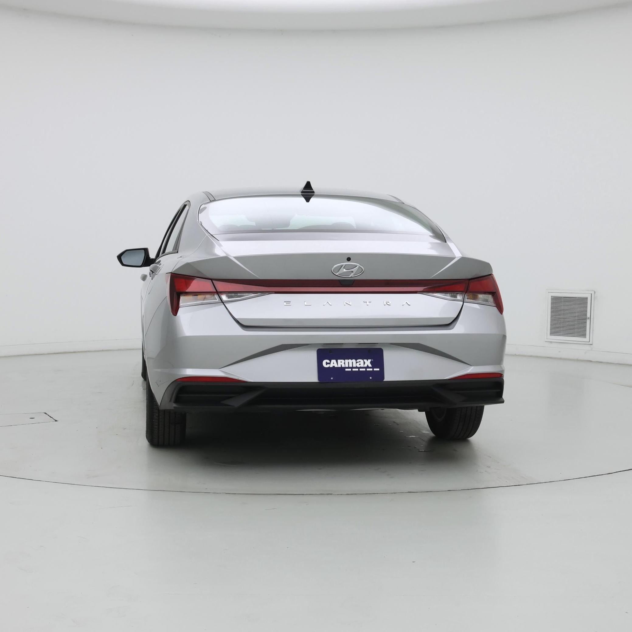 Thumbnail: 2021 Hyundai Elantra - 6