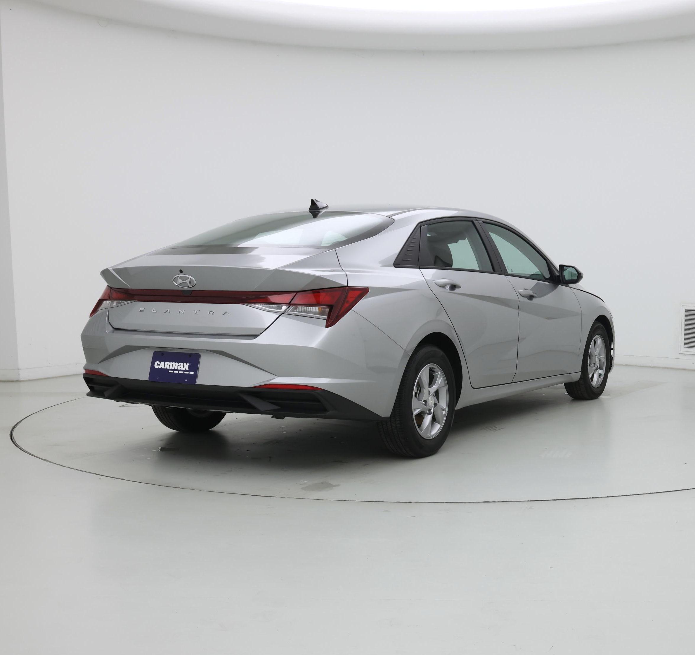 Thumbnail: 2021 Hyundai Elantra - 8