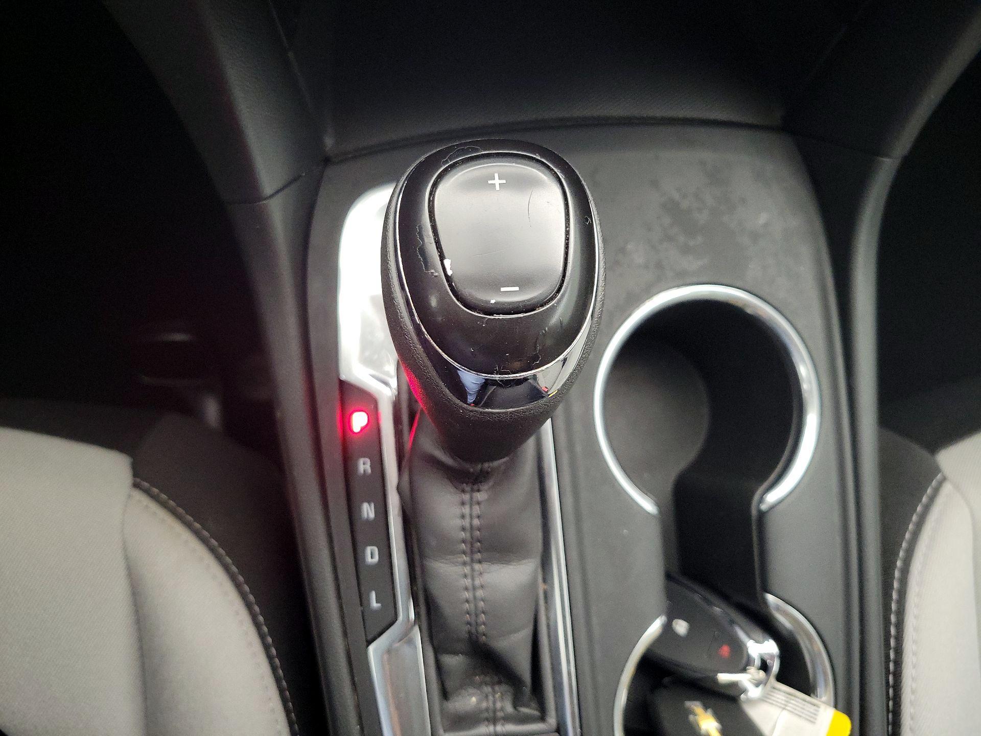 Thumbnail: 2020 Chevrolet Equinox - 17