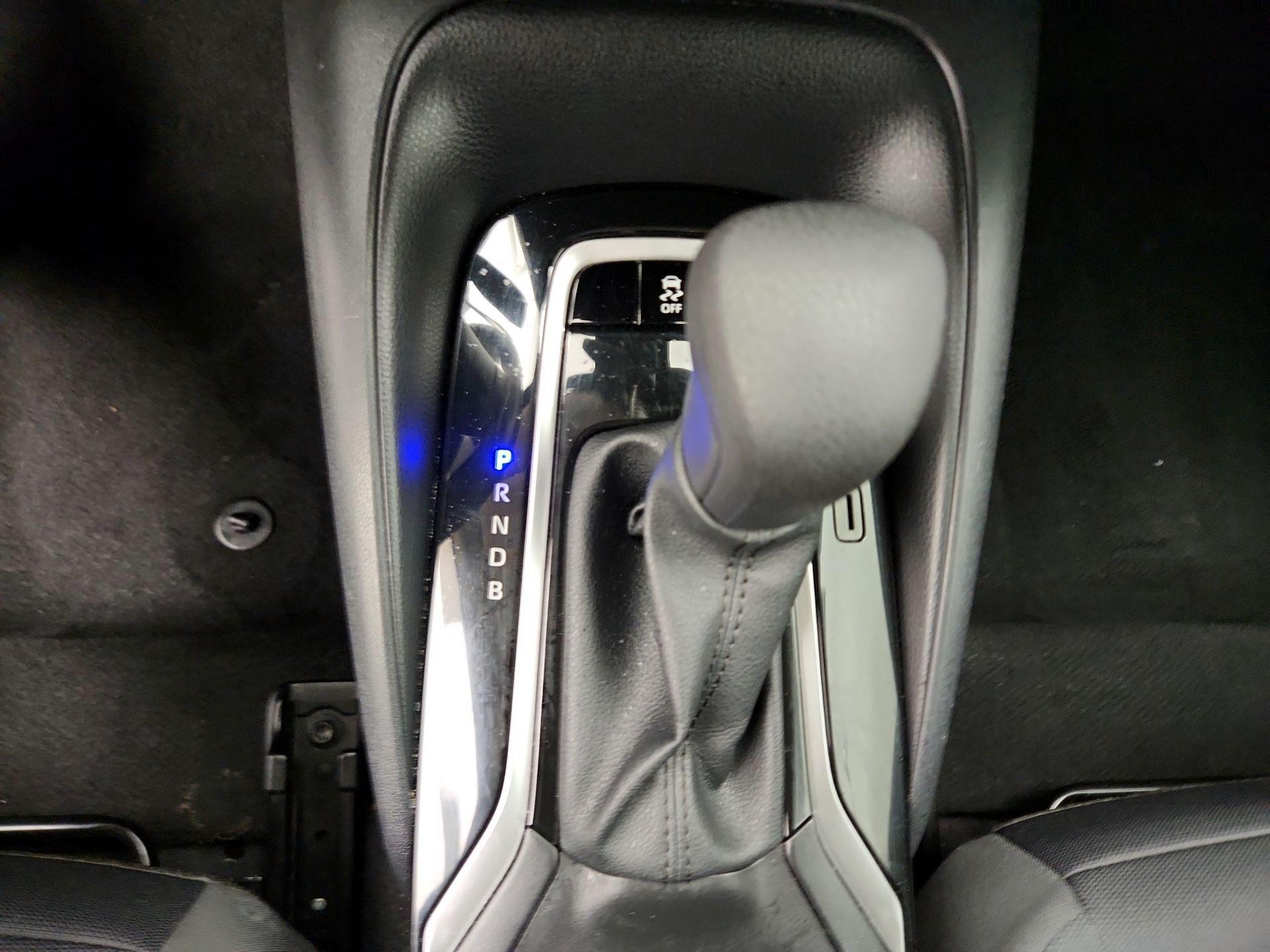 Thumbnail: 2023 Toyota Corolla - 17