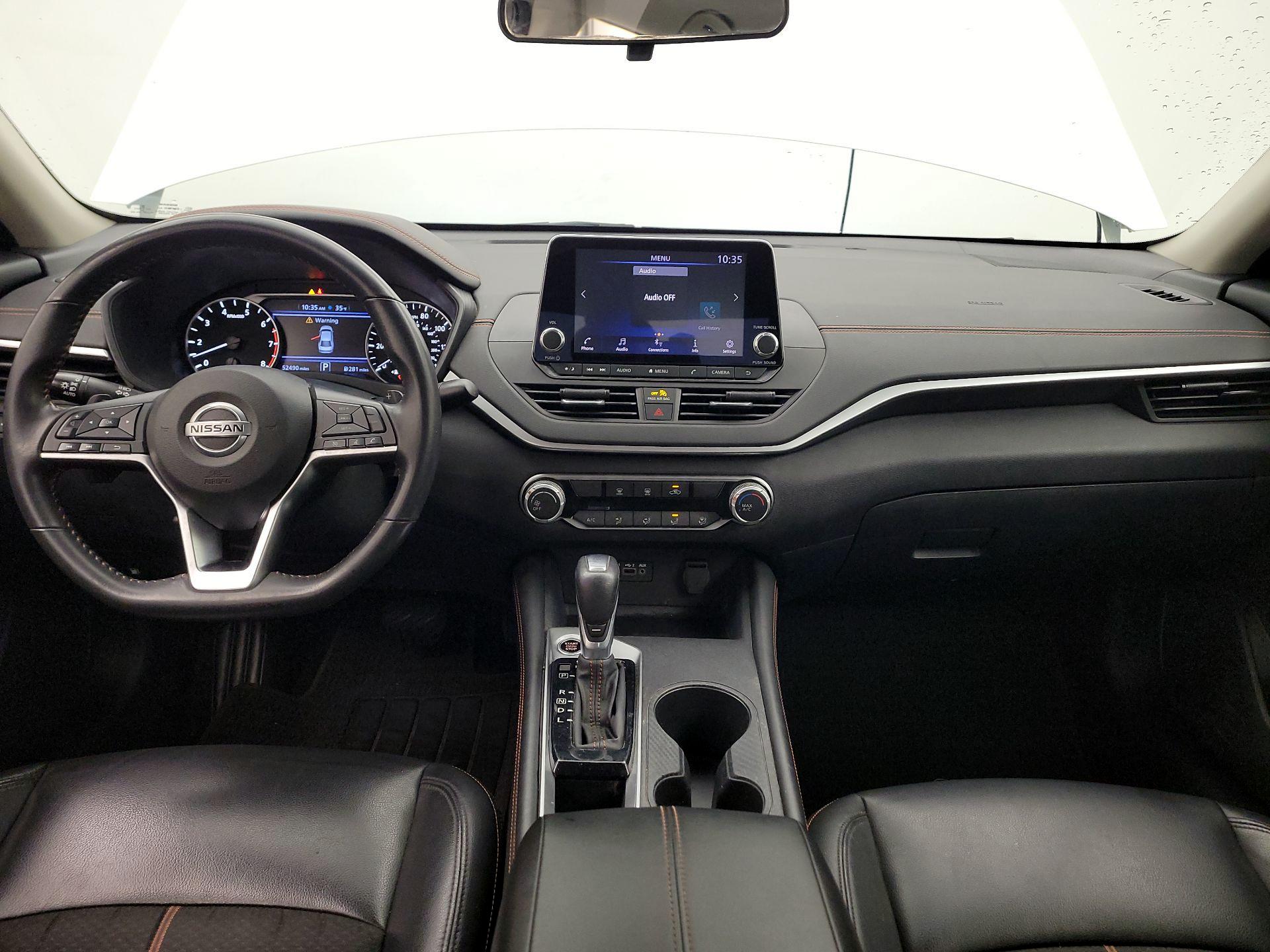 Thumbnail: 2022 Nissan Altima - 9