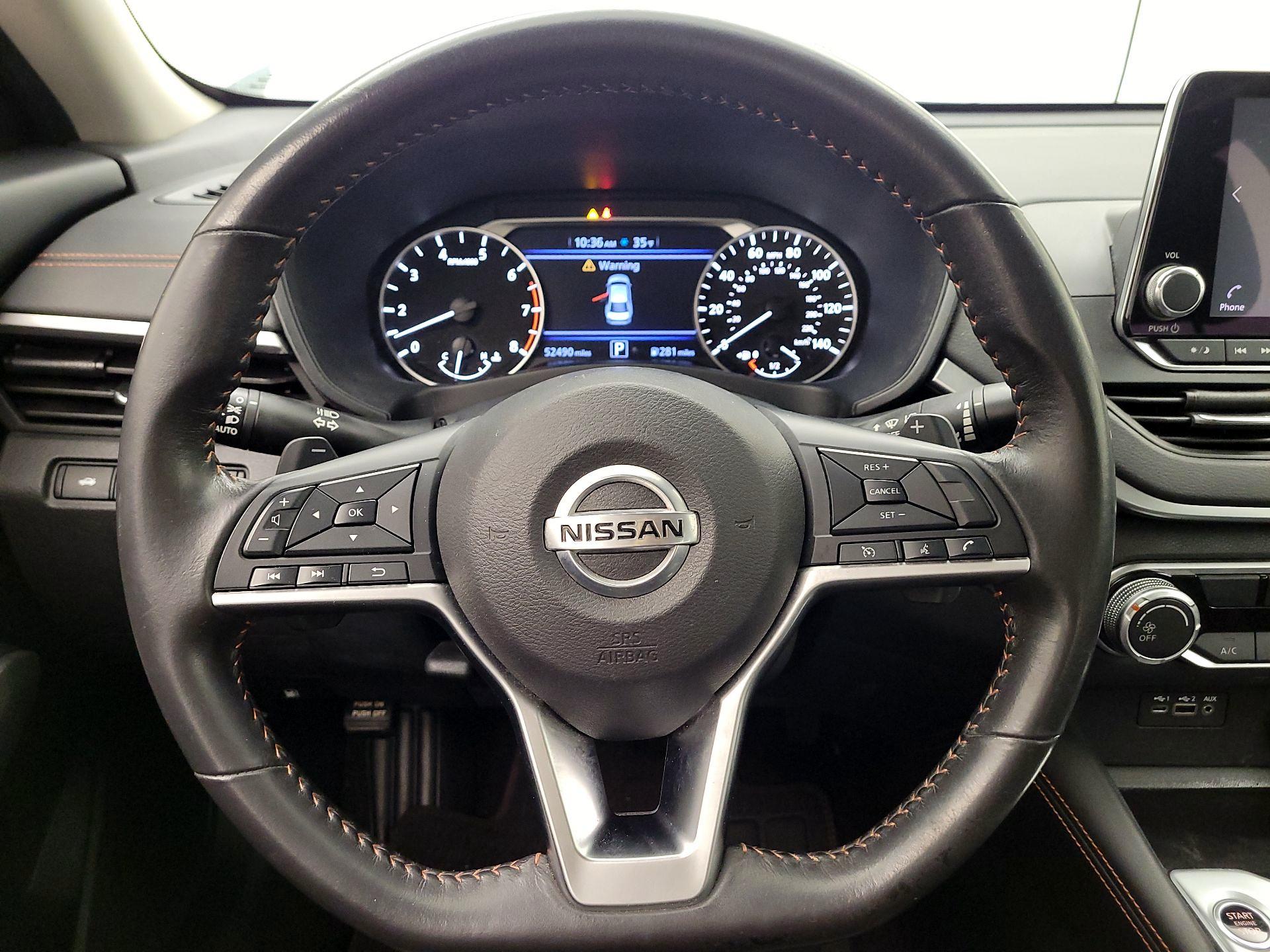 Thumbnail: 2022 Nissan Altima - 10