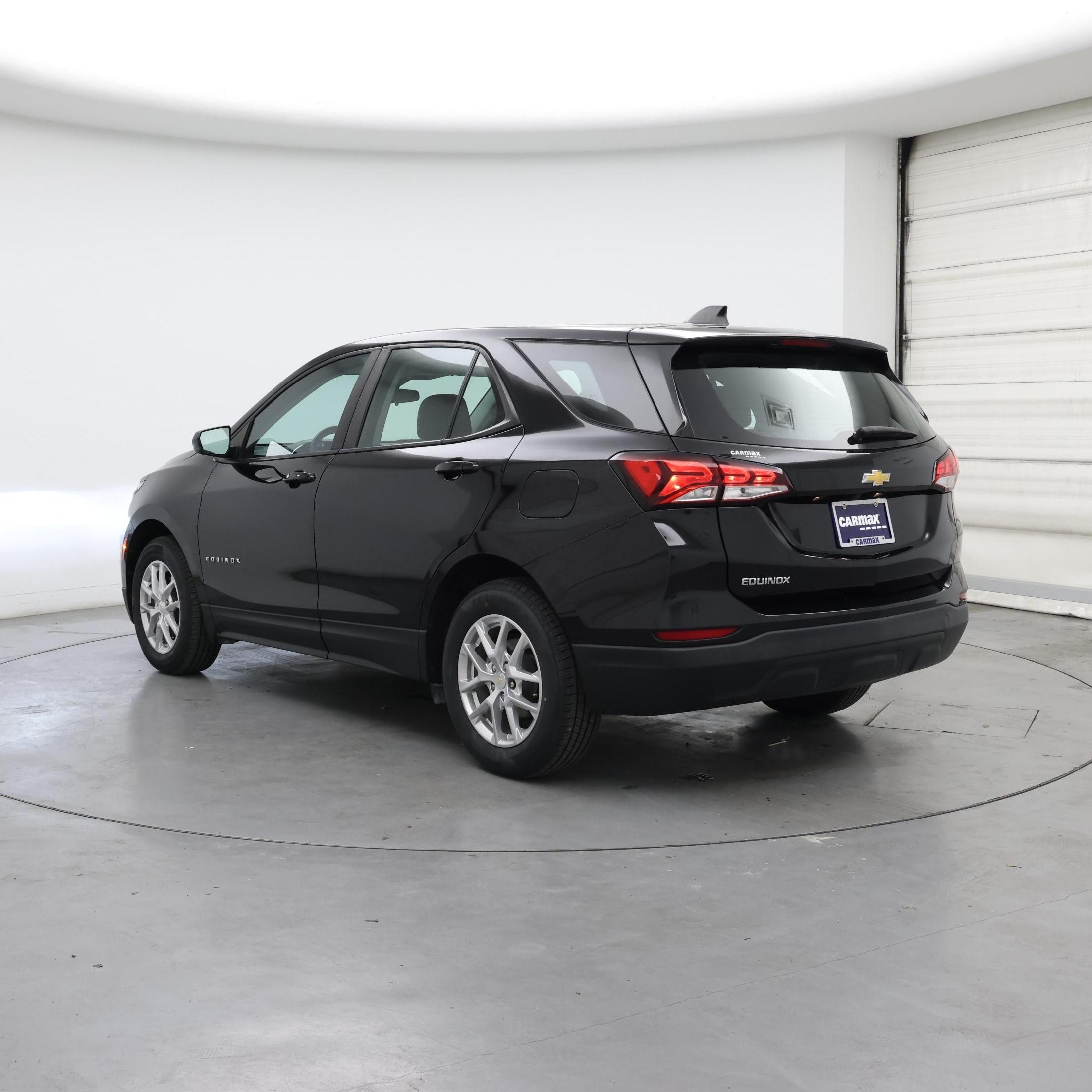 Thumbnail: 2023 Chevrolet Equinox - 2