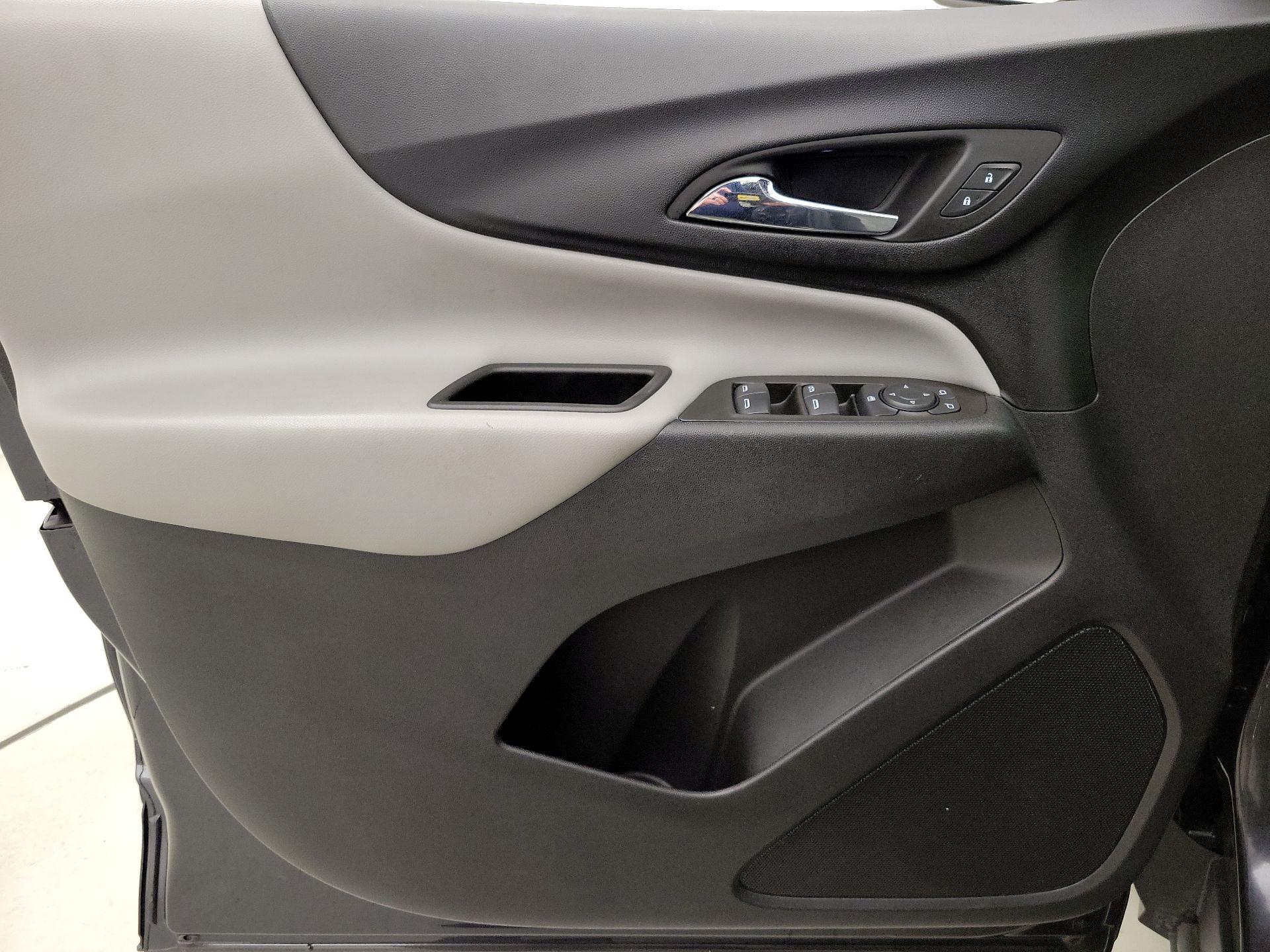 Thumbnail: 2022 Chevrolet Equinox - 12