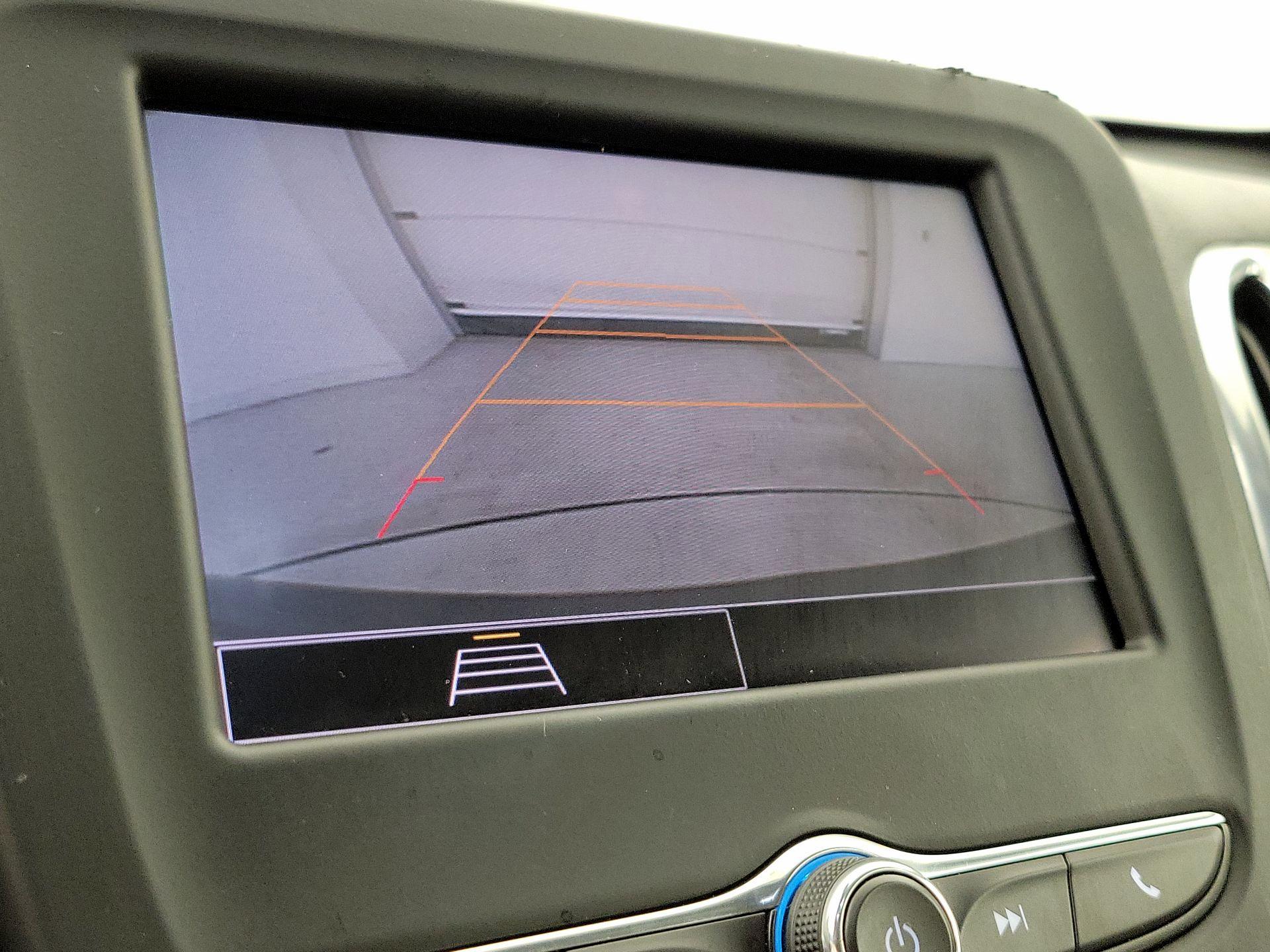 Thumbnail: 2022 Chevrolet Equinox - 14