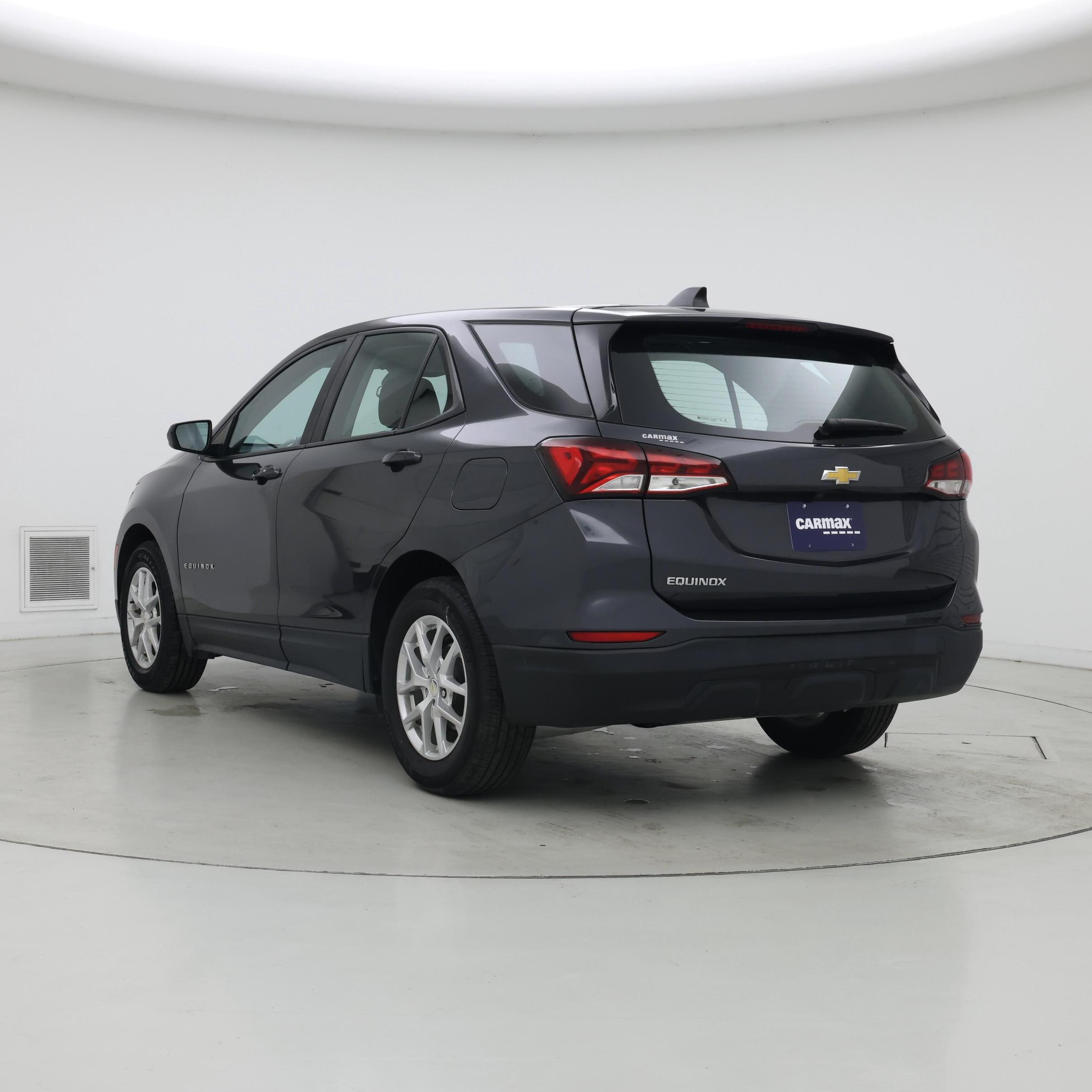 Thumbnail: 2022 Chevrolet Equinox - 2