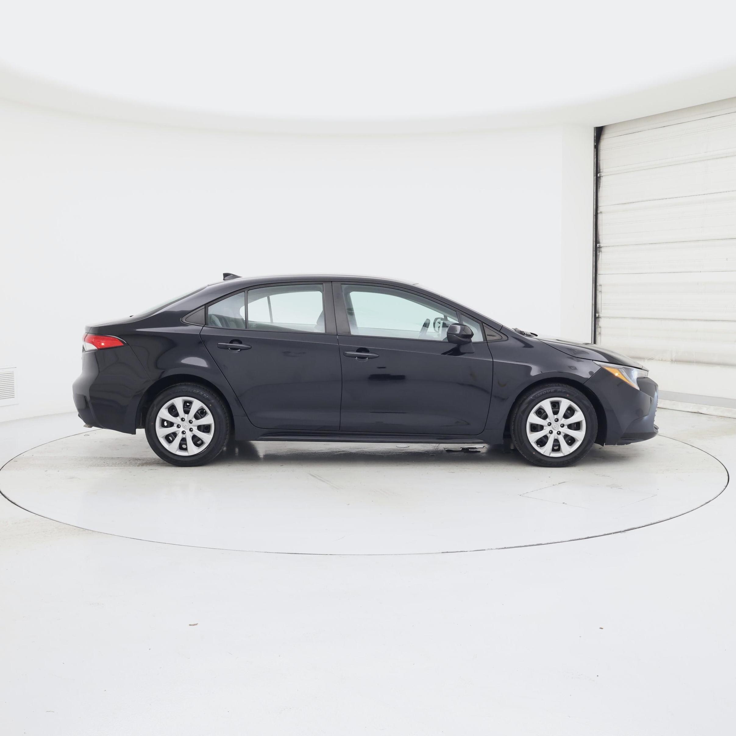 Thumbnail: 2023 Toyota Corolla - 7