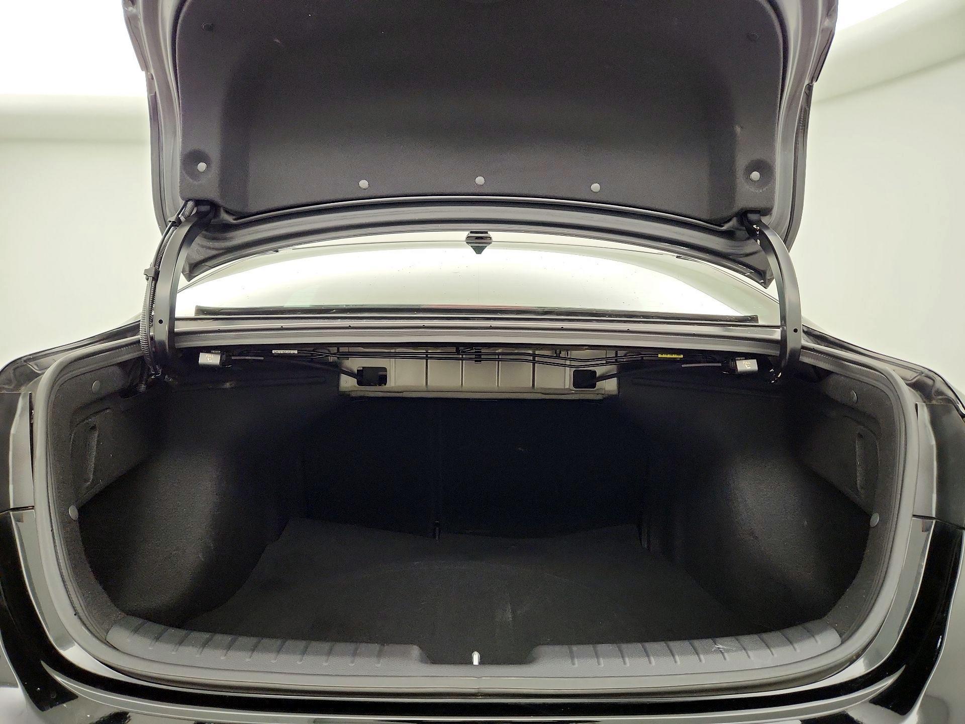 Thumbnail: 2020 Kia Forte - 19