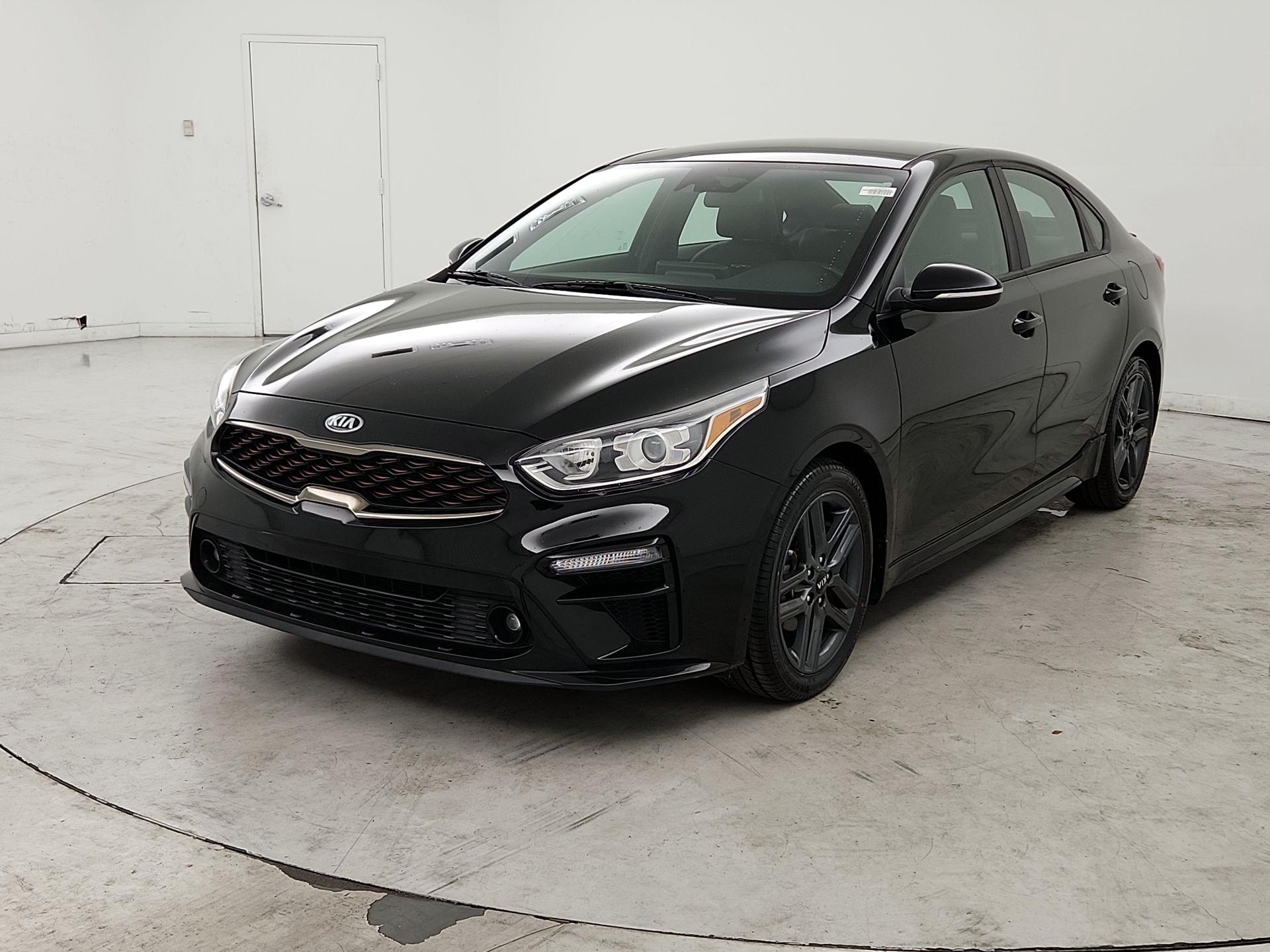 Thumbnail: 2020 Kia Forte - 3