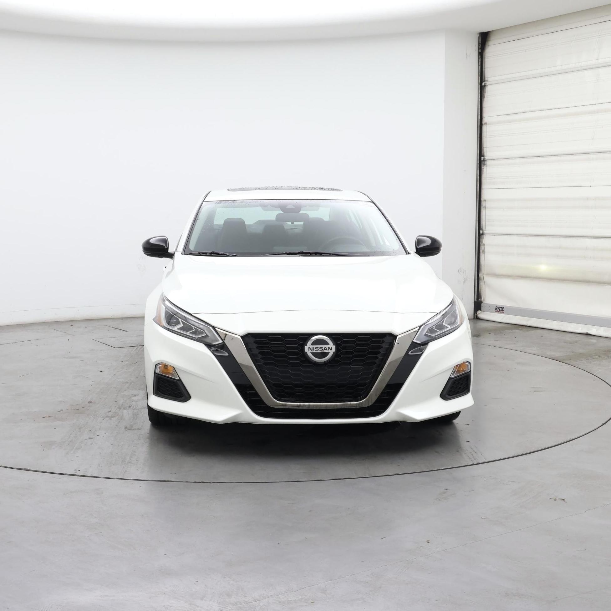 Thumbnail: 2021 Nissan Altima - 5