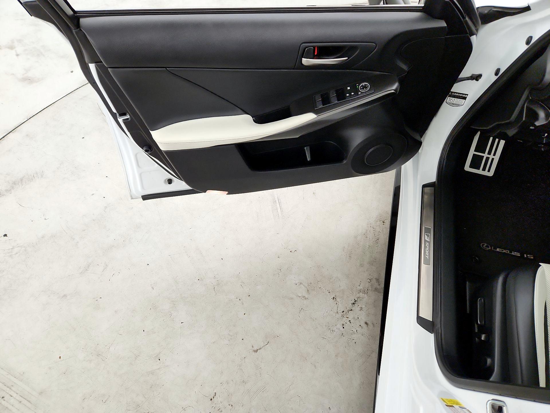 Thumbnail: 2021 Lexus IS - 12