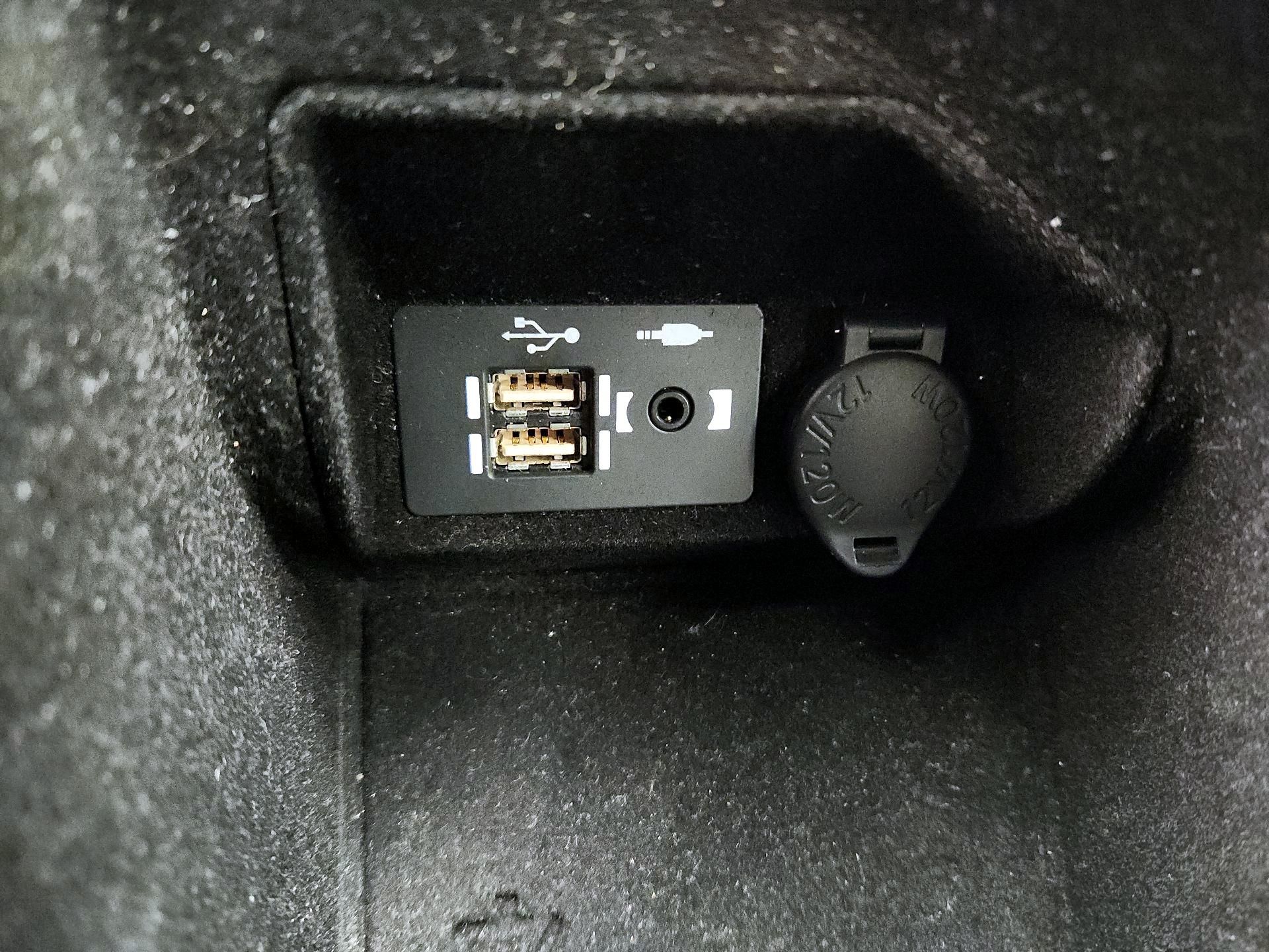 Thumbnail: 2021 Lexus IS - 18