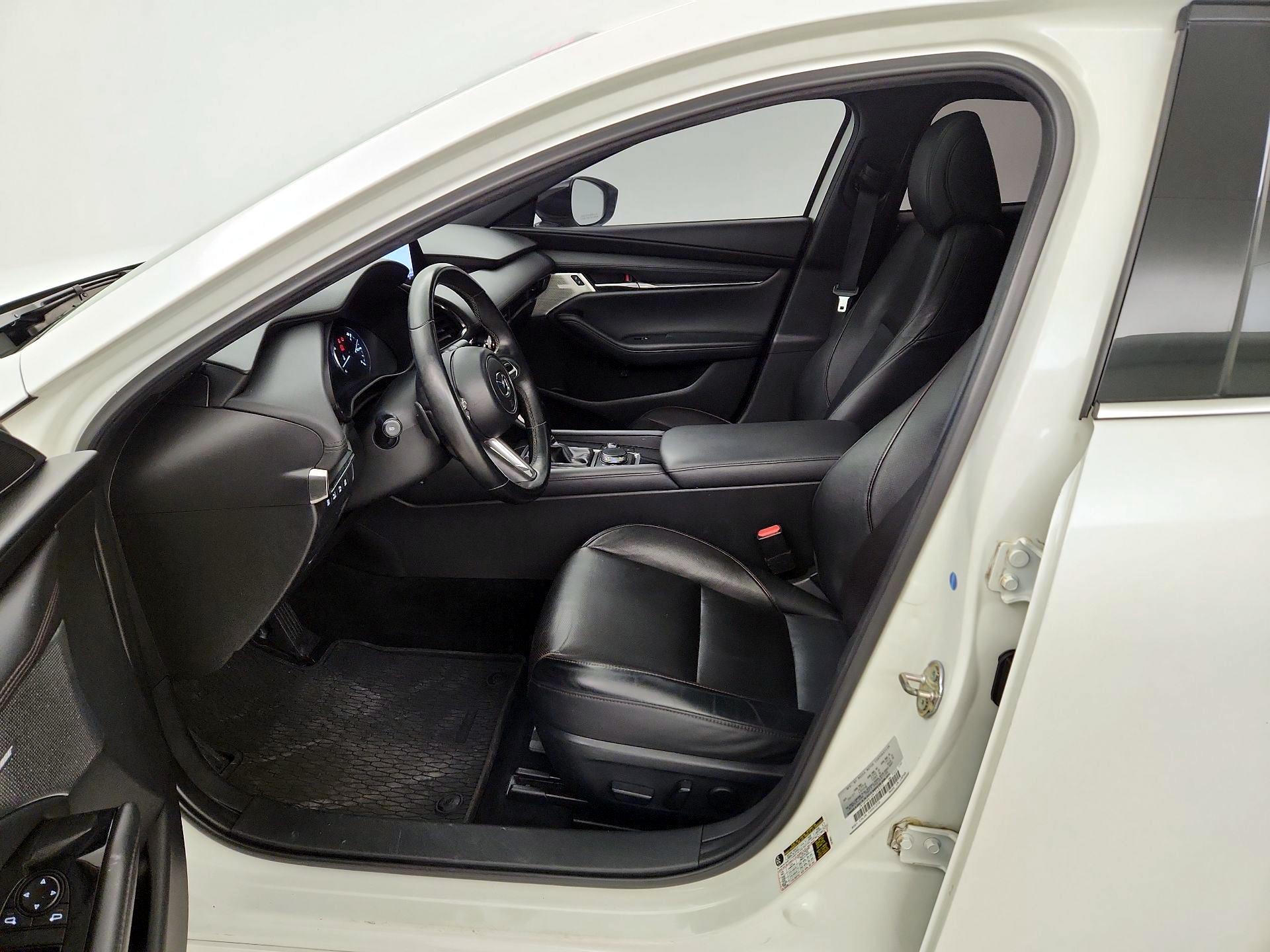 Thumbnail: 2021 Mazda Mazda3 - 9