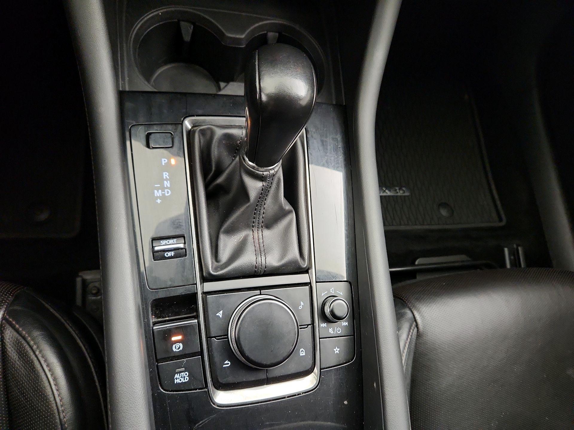 Thumbnail: 2021 Mazda Mazda3 - 16