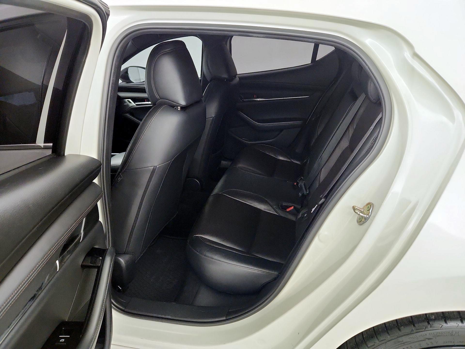 Thumbnail: 2021 Mazda Mazda3 - 19