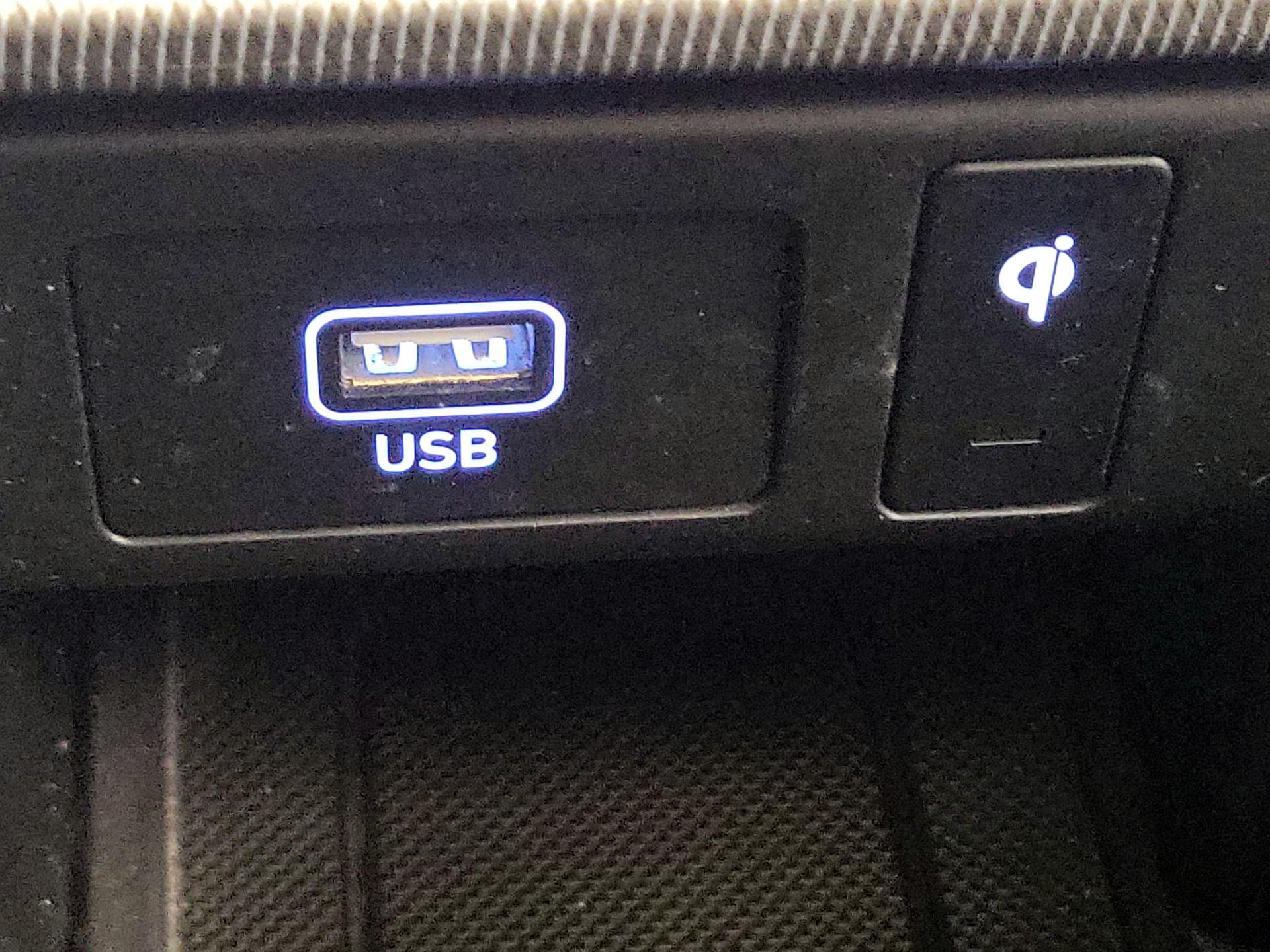 Thumbnail: 2021 Hyundai Palisade - 18