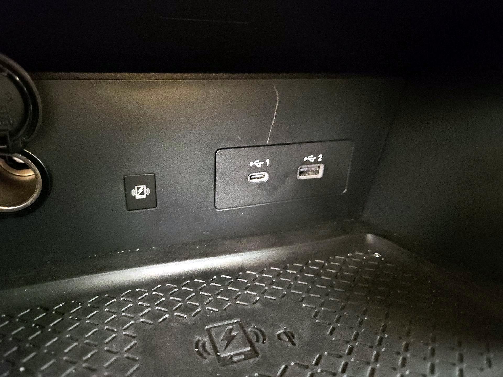 Thumbnail: 2023 Nissan Pathfinder - 19