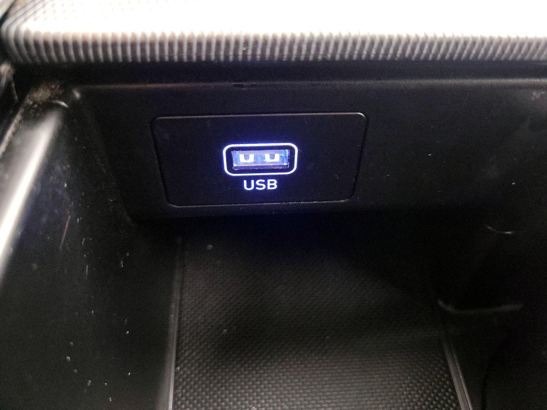 Thumbnail: 2020 Hyundai Palisade - 18