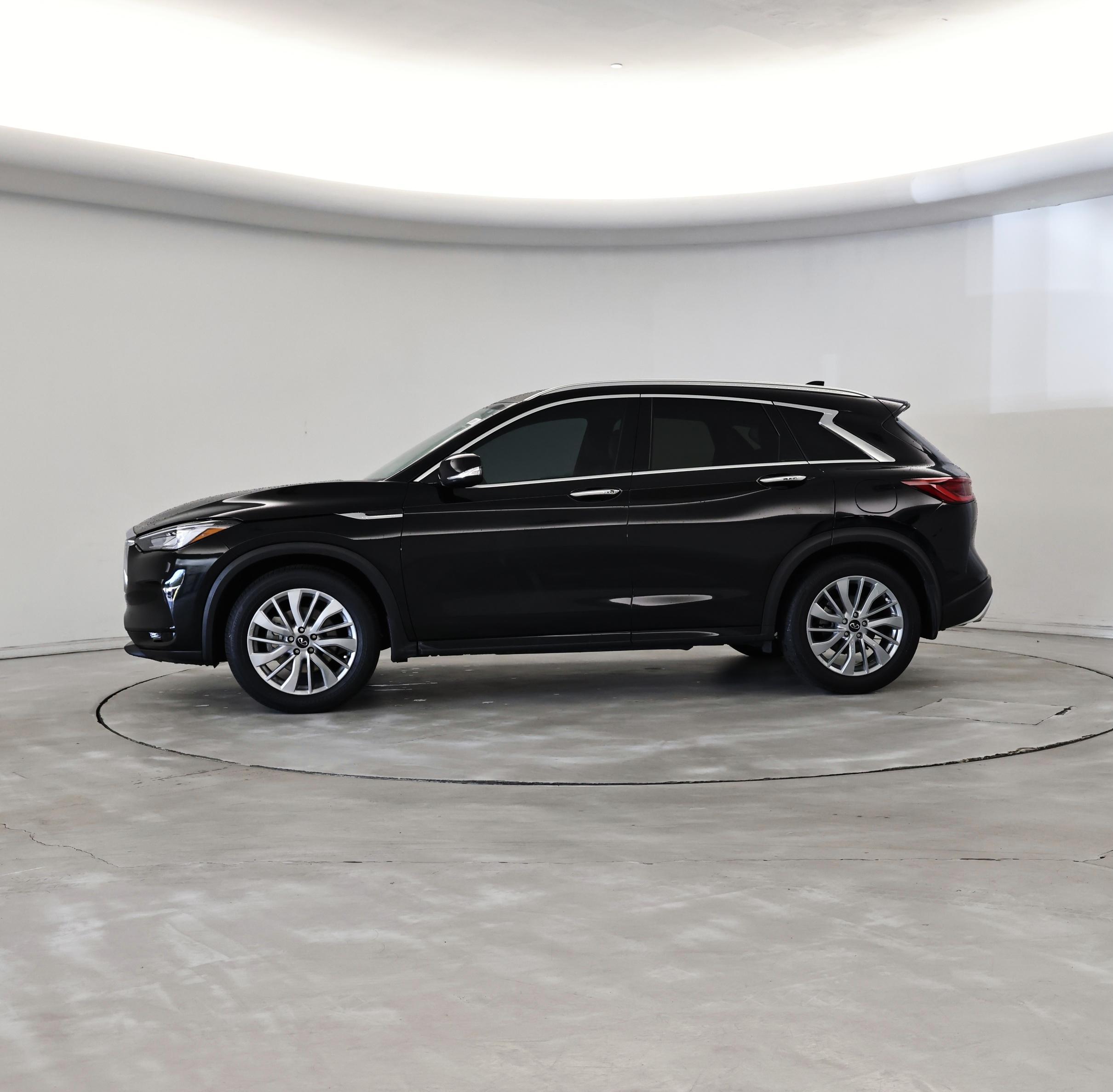 Thumbnail: 2023 INFINITI QX50 - 3