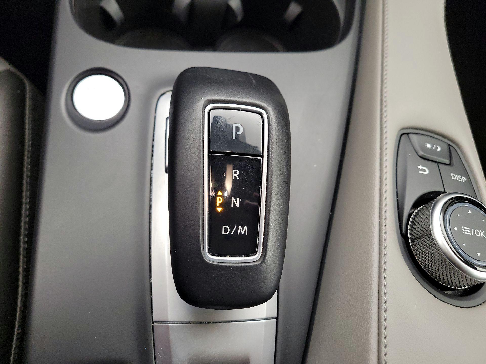 Thumbnail: 2023 INFINITI QX50 - 15