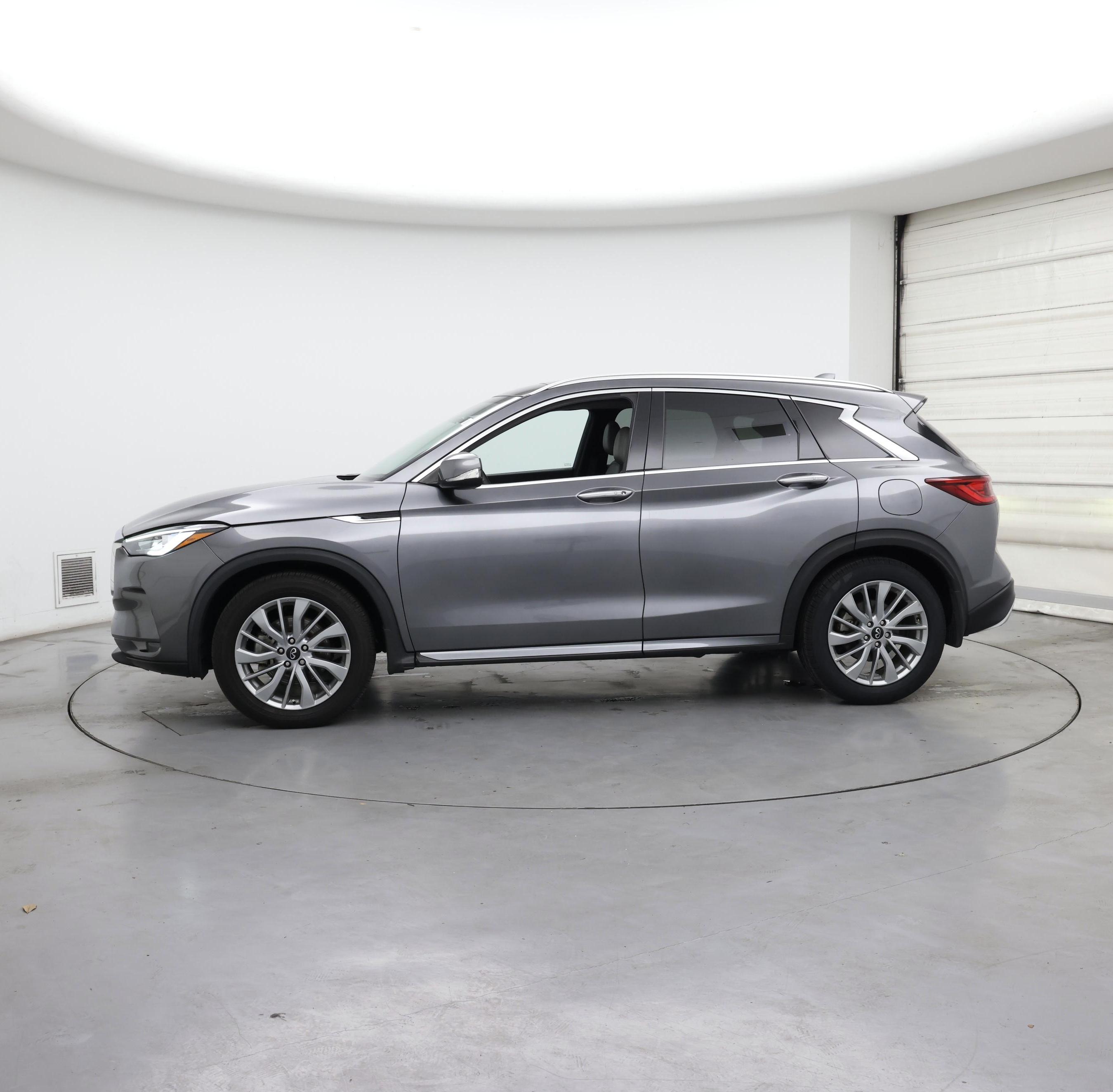 Thumbnail: 2023 INFINITI QX50 - 3