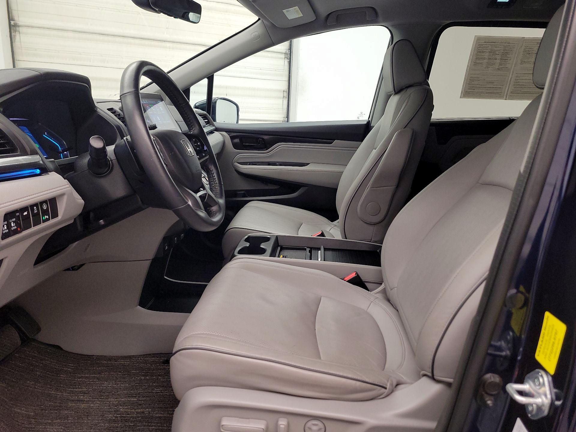 Thumbnail: 2023 Honda Odyssey - 11