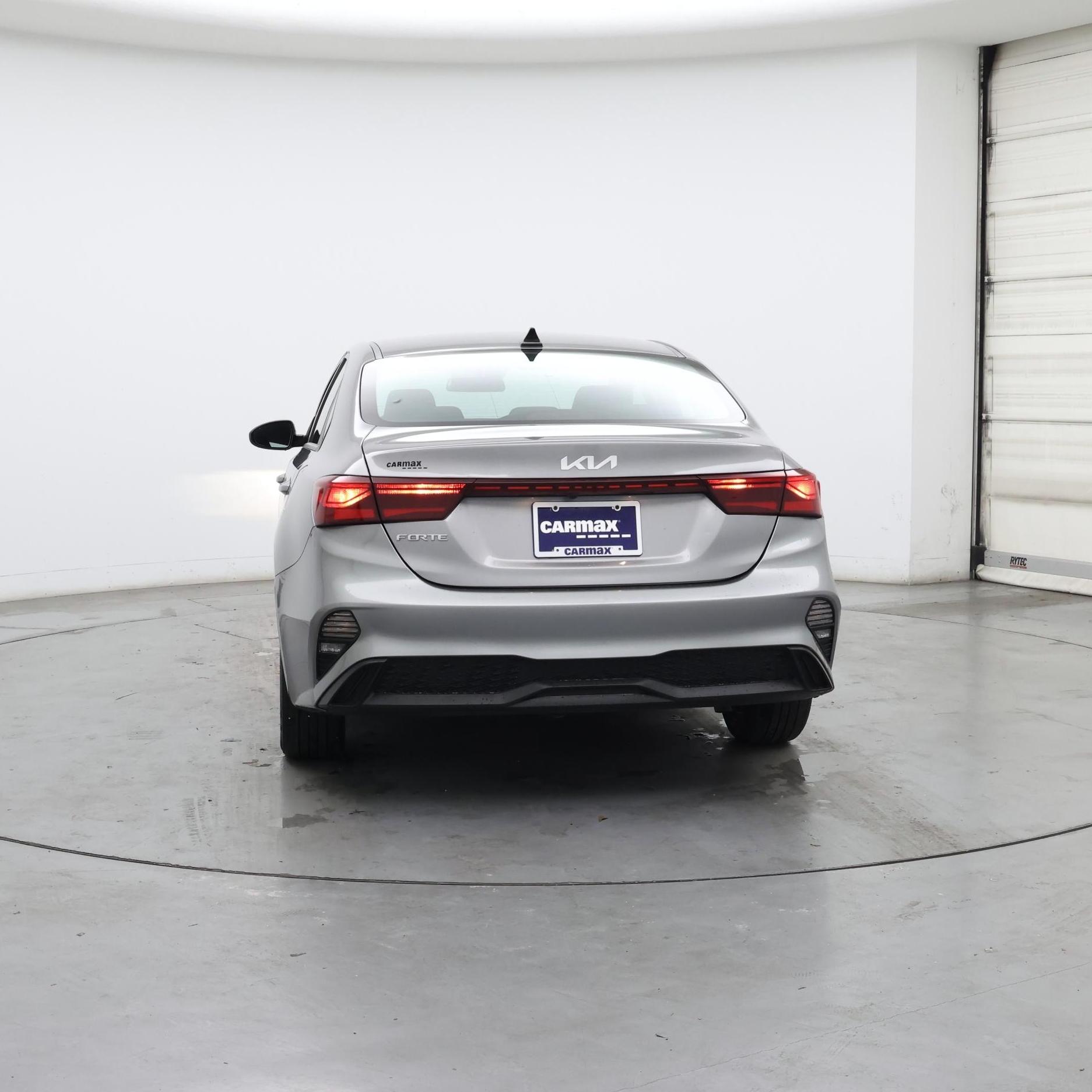 Thumbnail: 2023 Kia Forte - 6