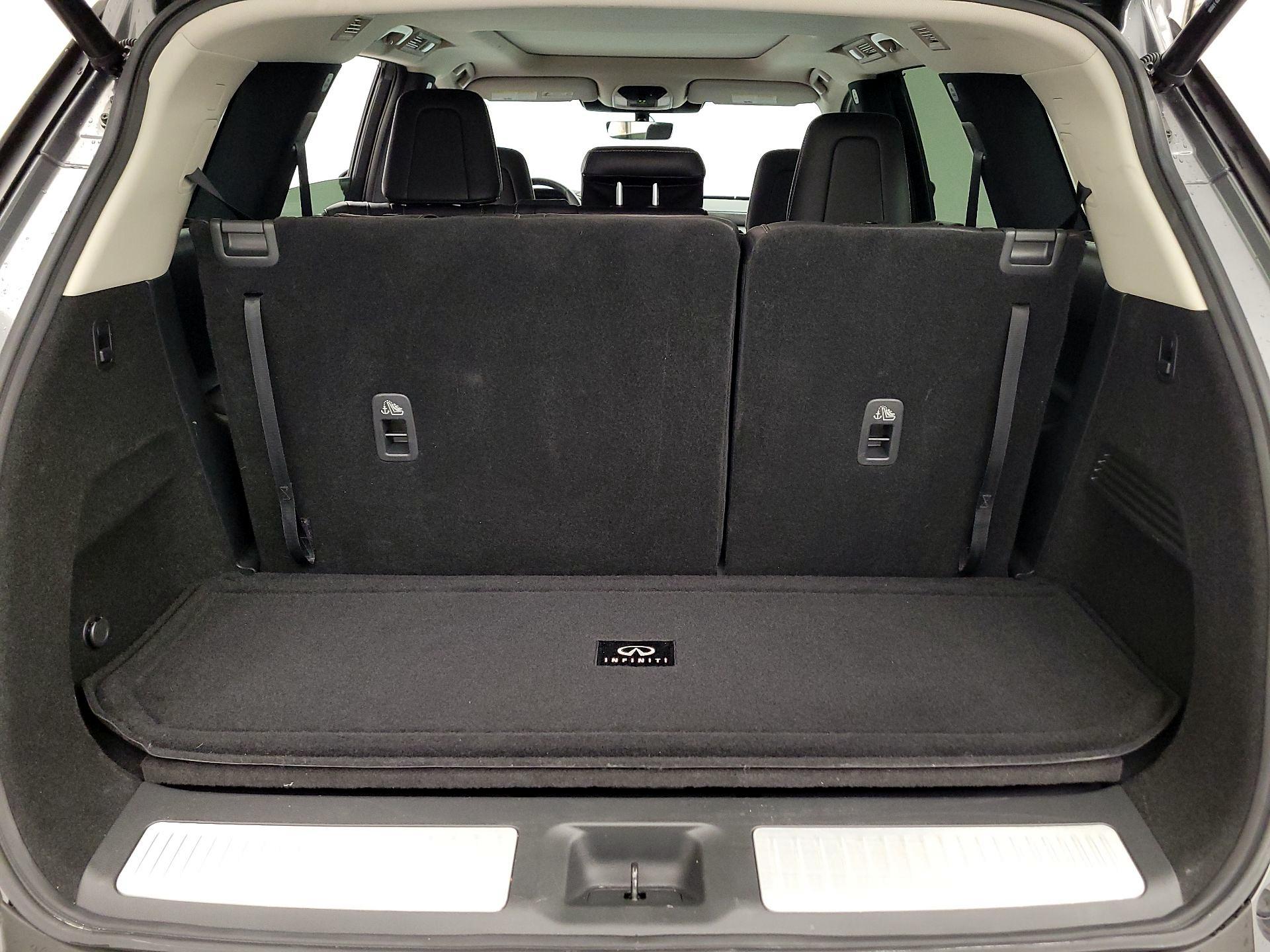 Thumbnail: 2023 INFINITI QX60 - 16