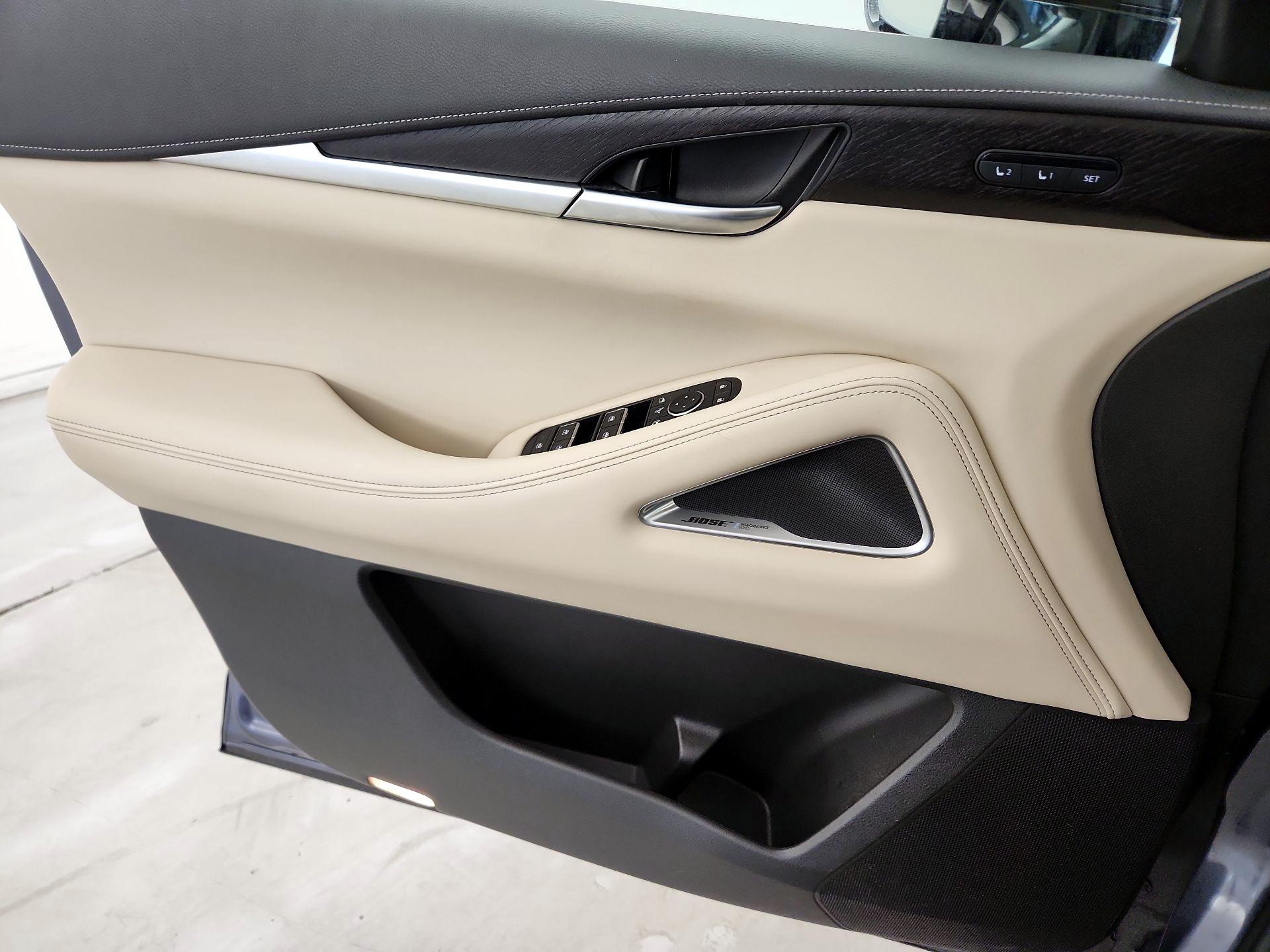 Thumbnail: 2023 INFINITI QX60 - 12