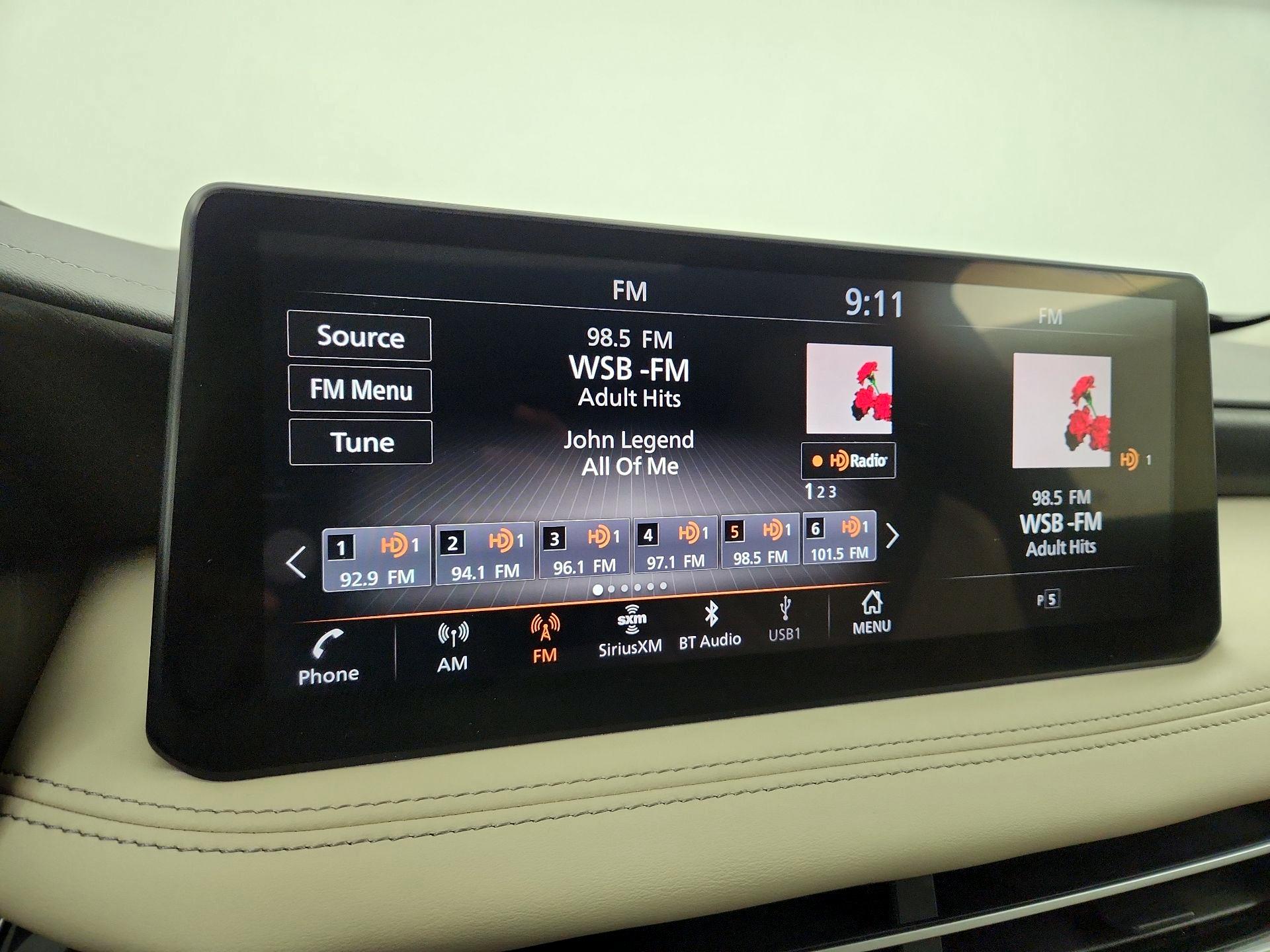 Thumbnail: 2023 INFINITI QX60 - 16