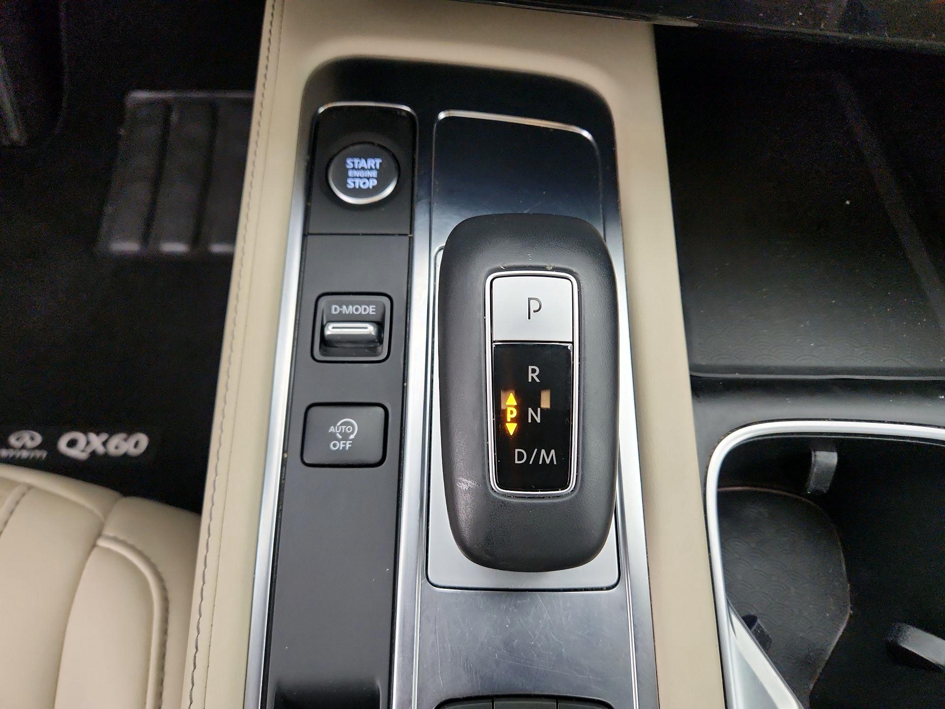 Thumbnail: 2023 INFINITI QX60 - 18