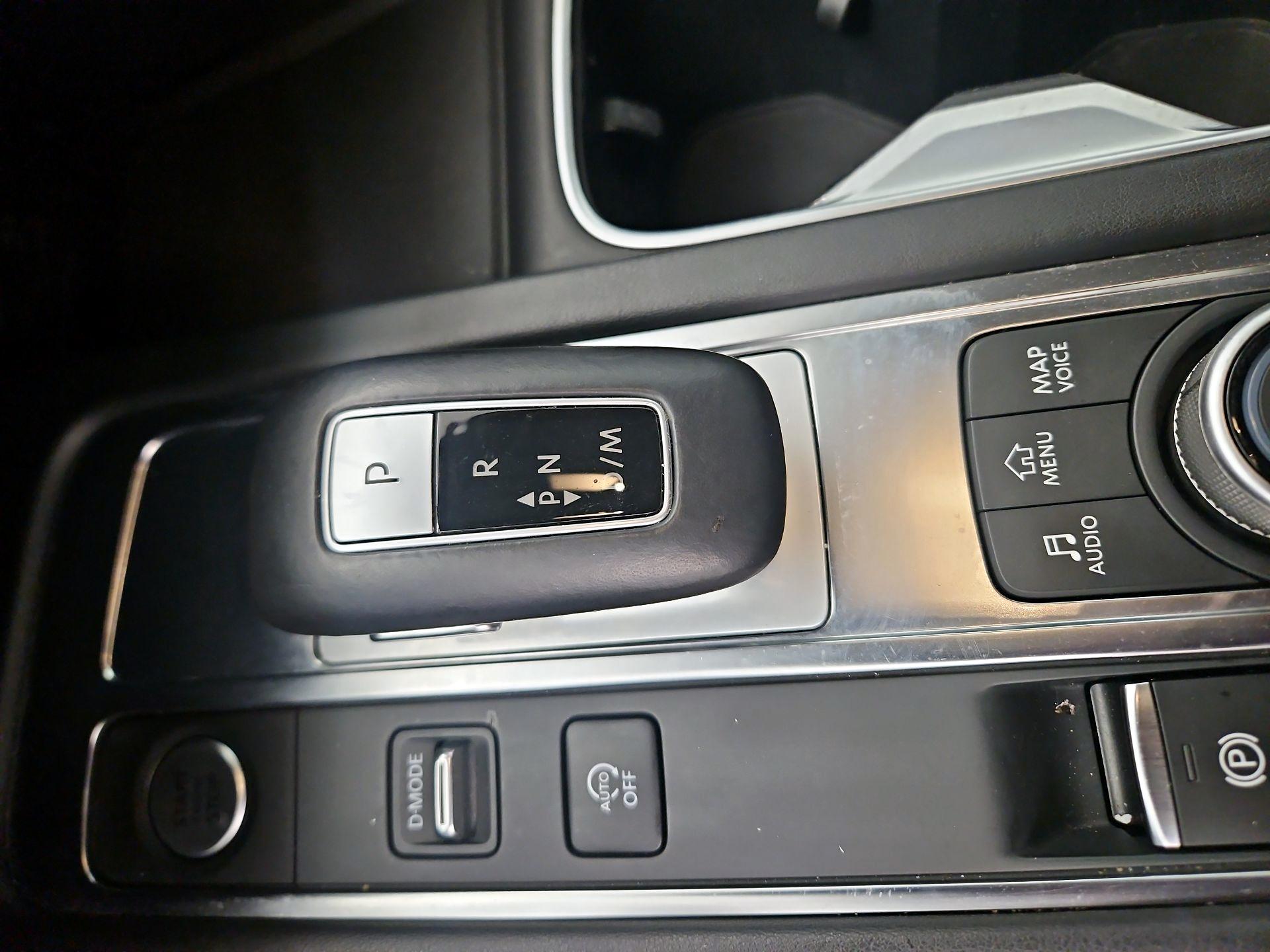 Thumbnail: 2023 INFINITI QX60 - 17