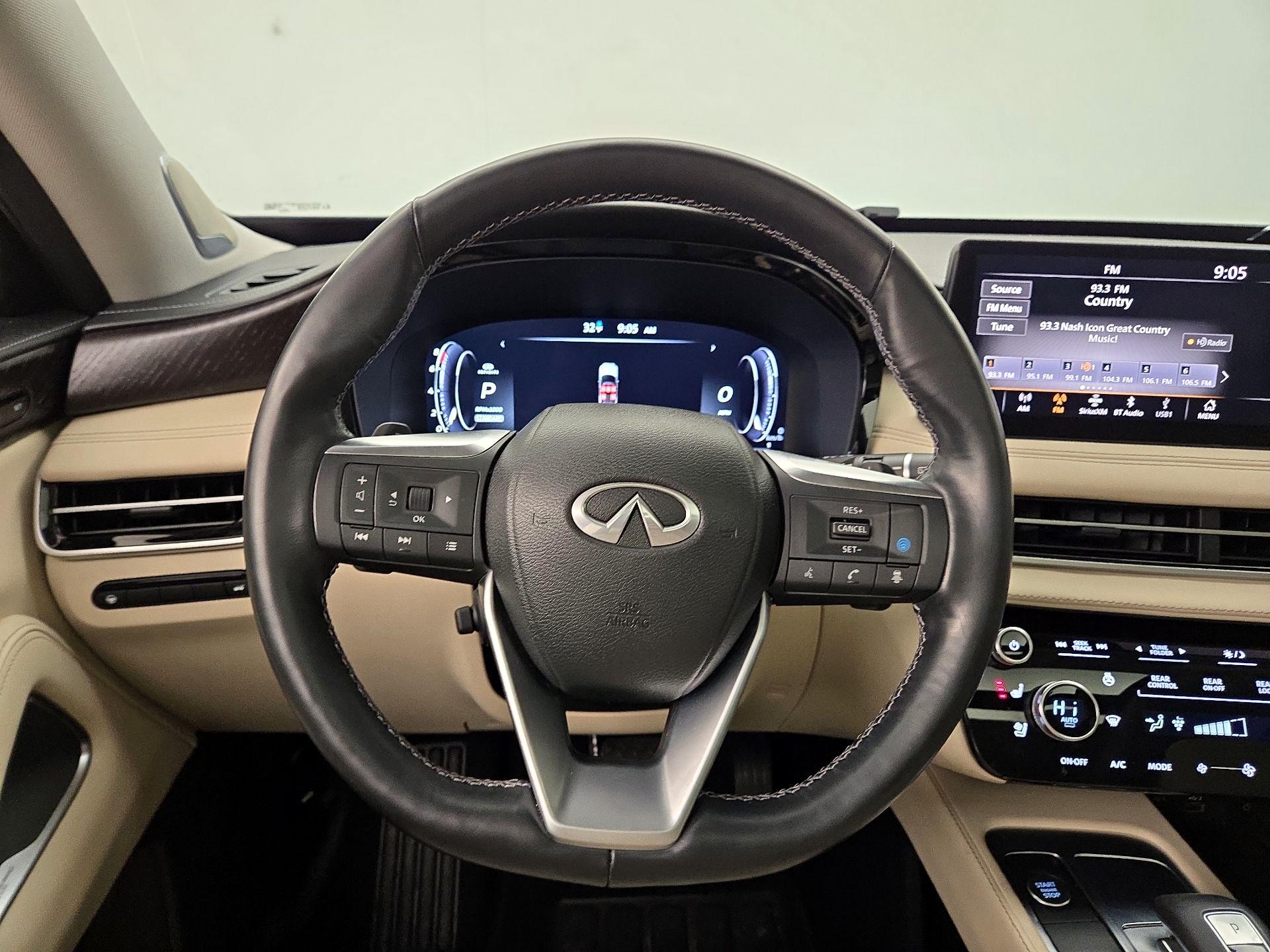 Thumbnail: 2023 INFINITI QX60 - 10
