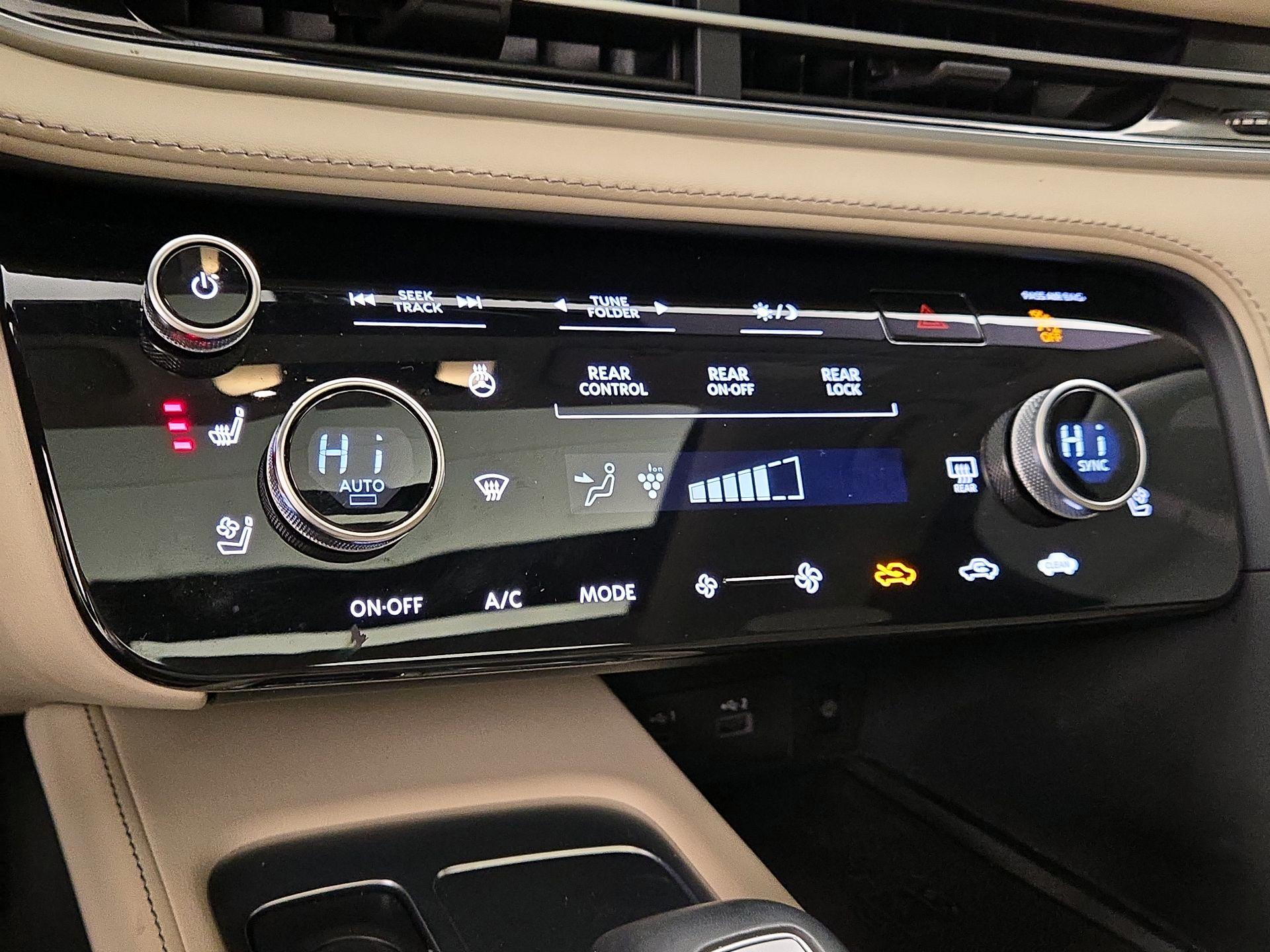 Thumbnail: 2023 INFINITI QX60 - 16